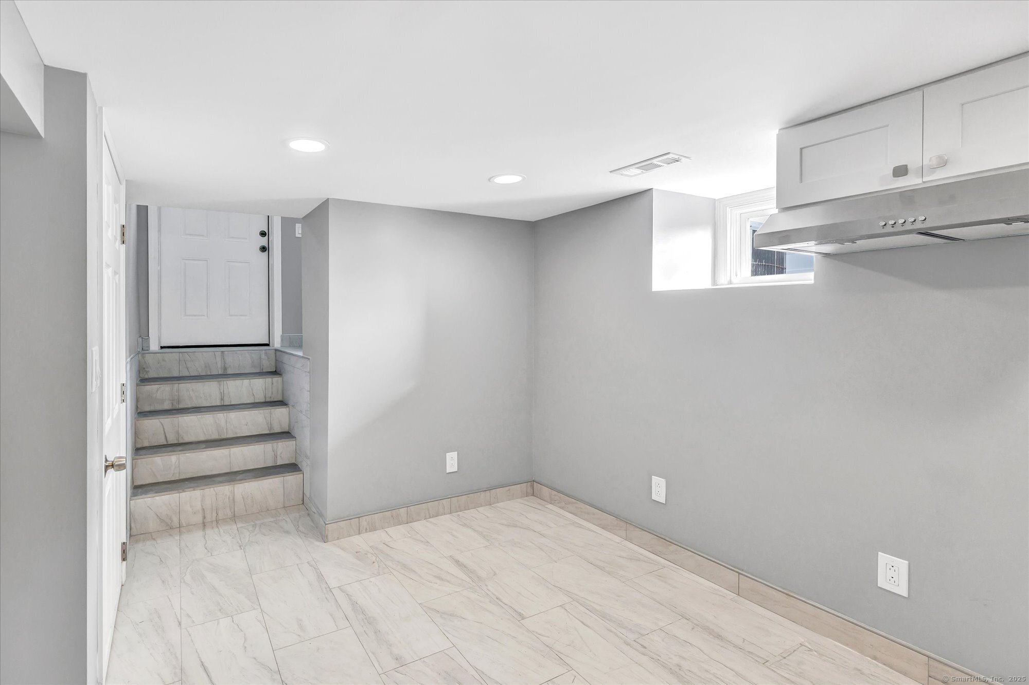 1250 Huntington Road