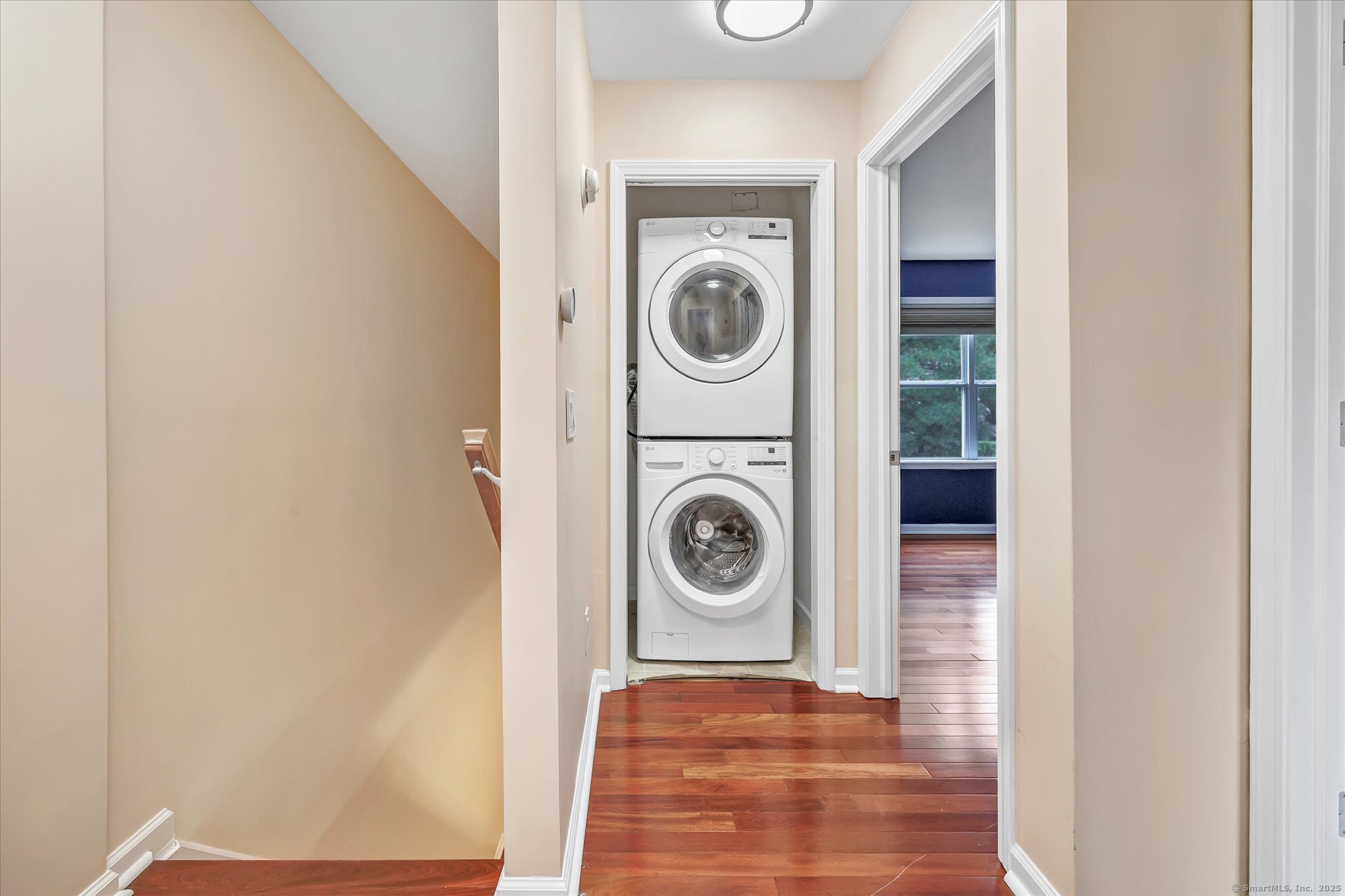 5 Rockland Road APT A8