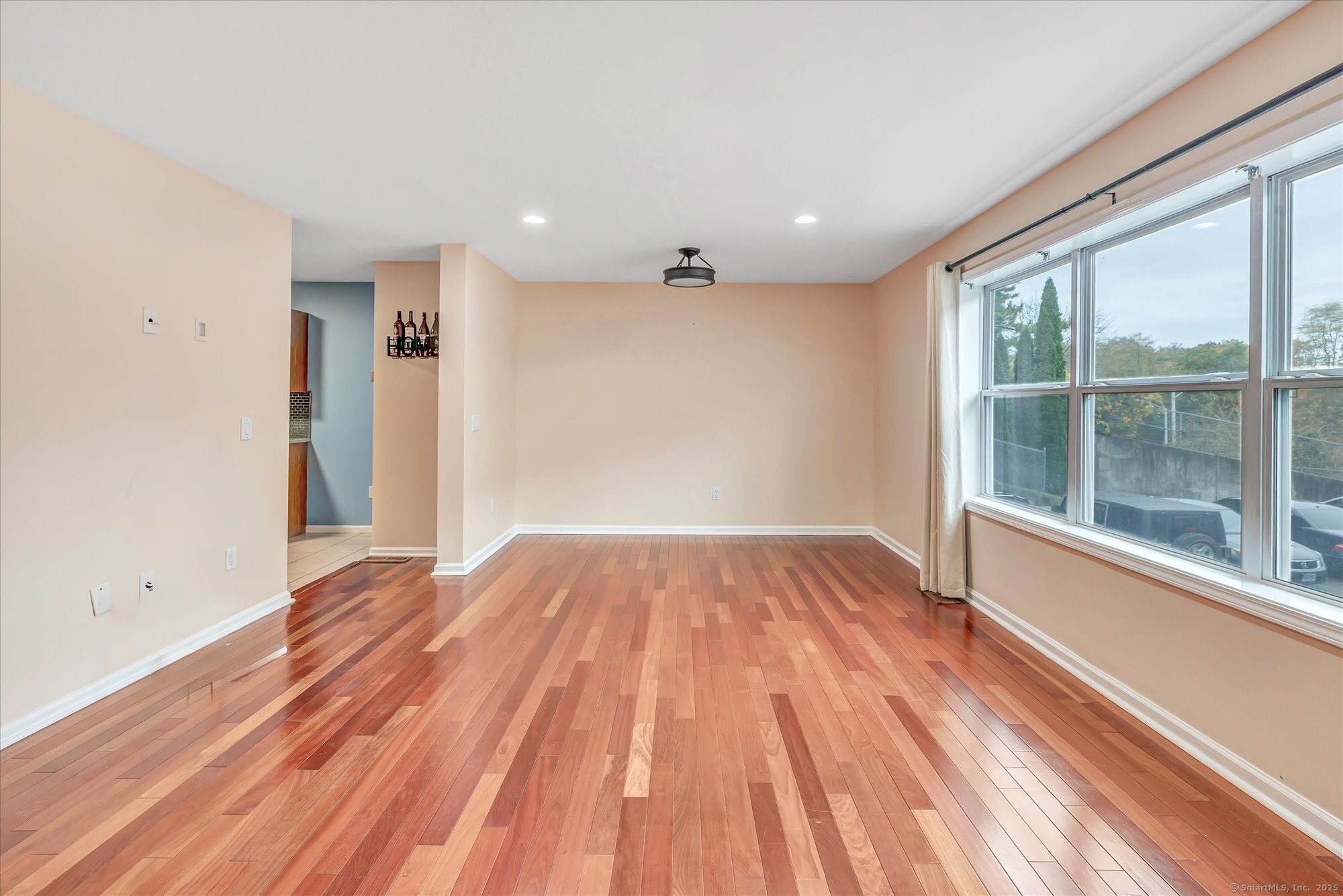 5 Rockland Road APT A8