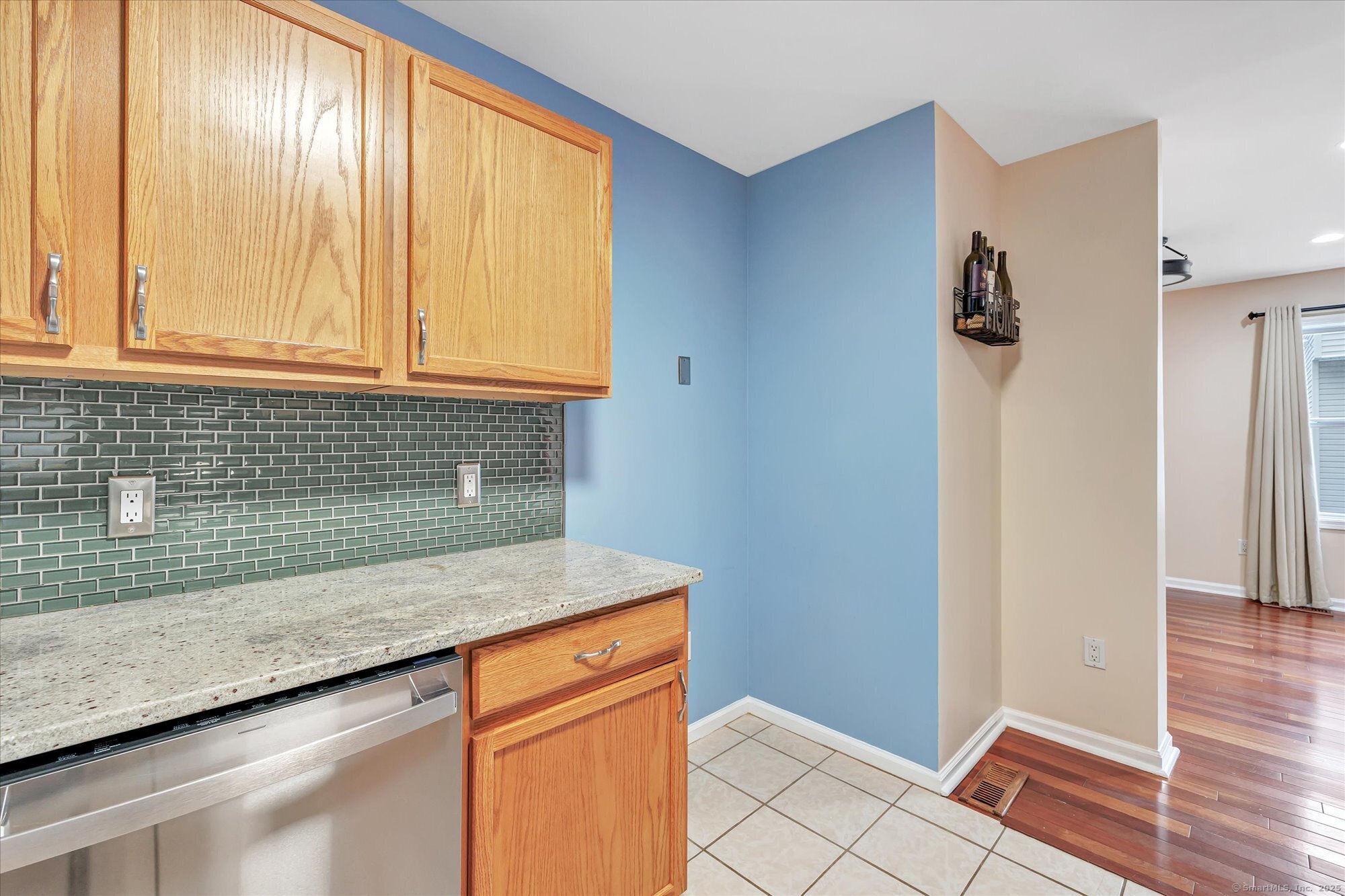 5 Rockland Road APT A8