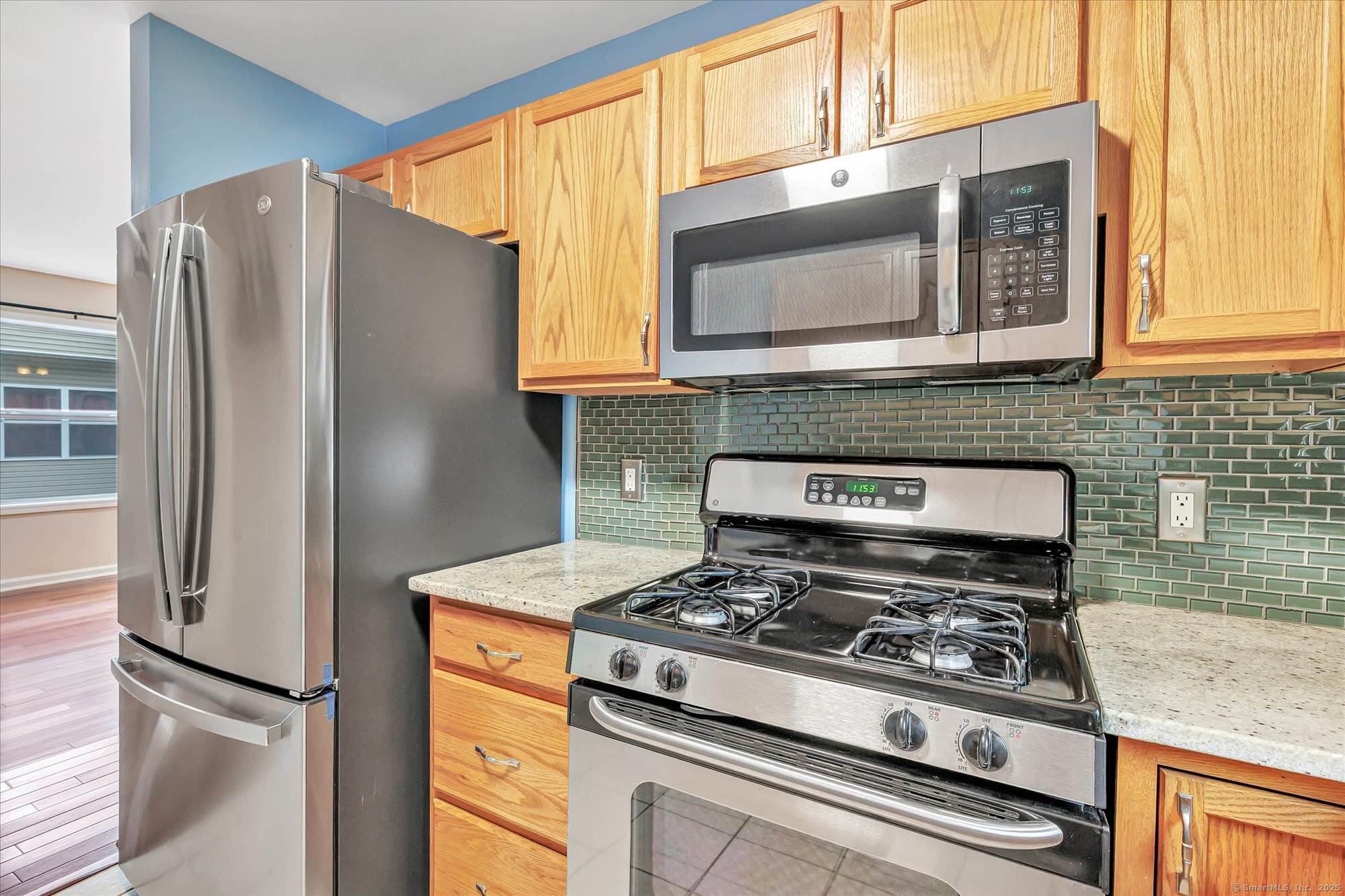 5 Rockland Road APT A8