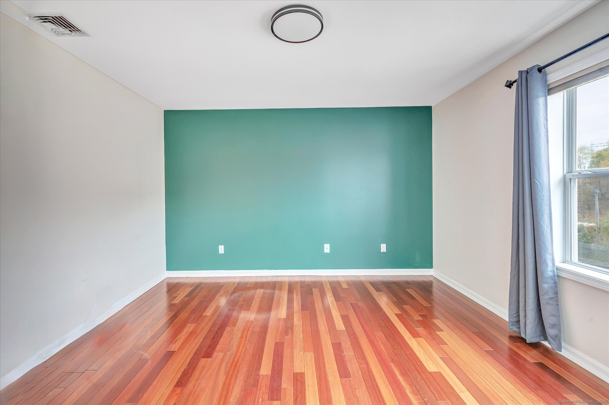 5 Rockland Road APT A8