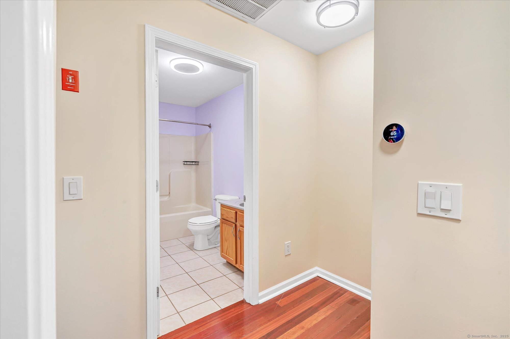 5 Rockland Road APT A8