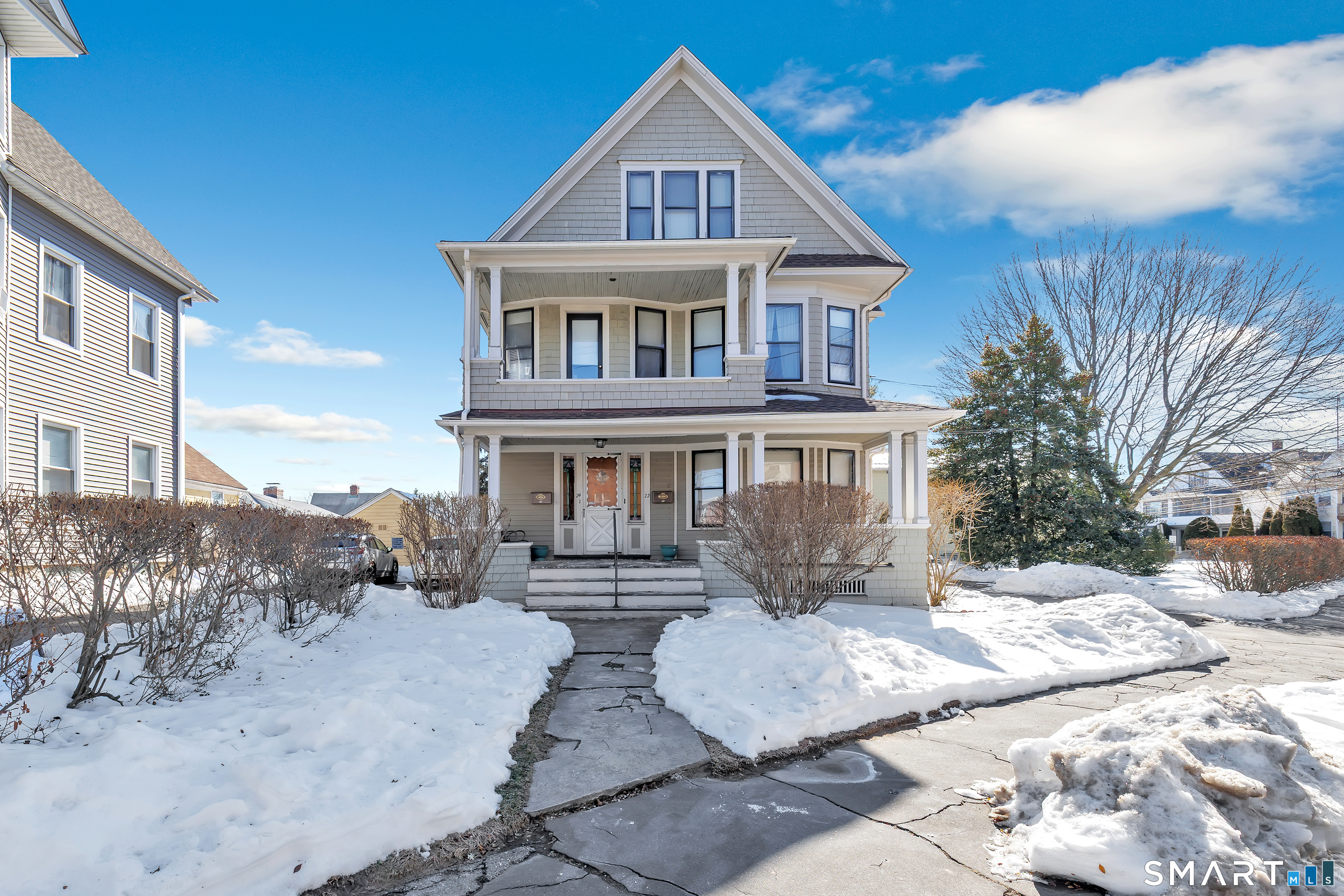 22 Monroe Street