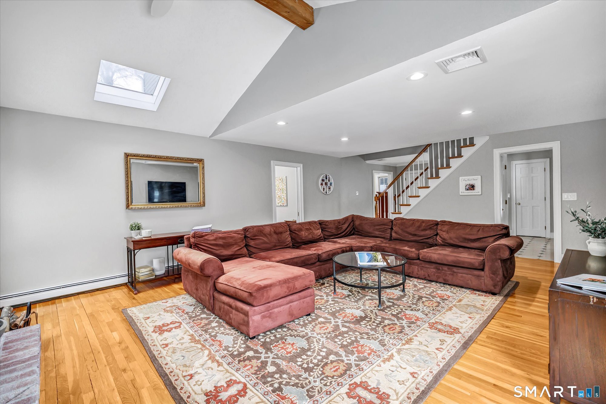 10 Doe Hollow Drive