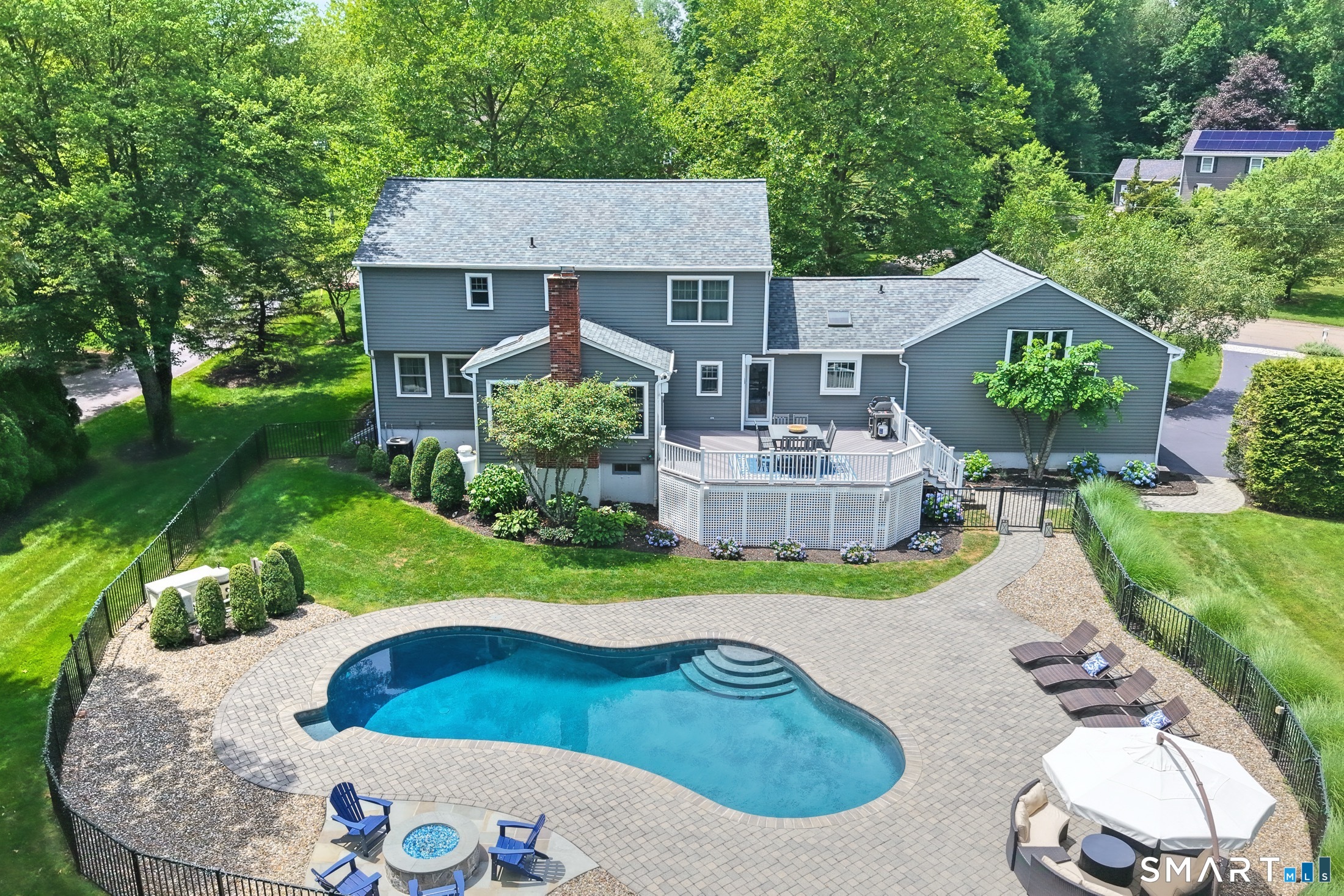 10 Doe Hollow Drive