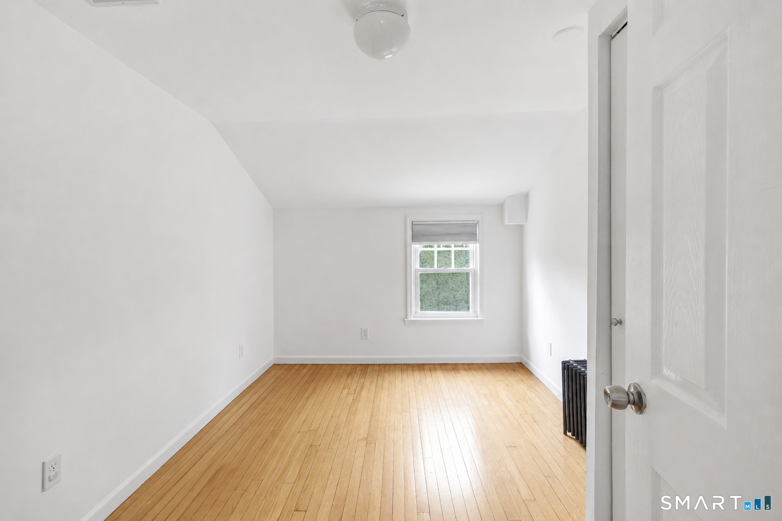 12 Sunset Avenue