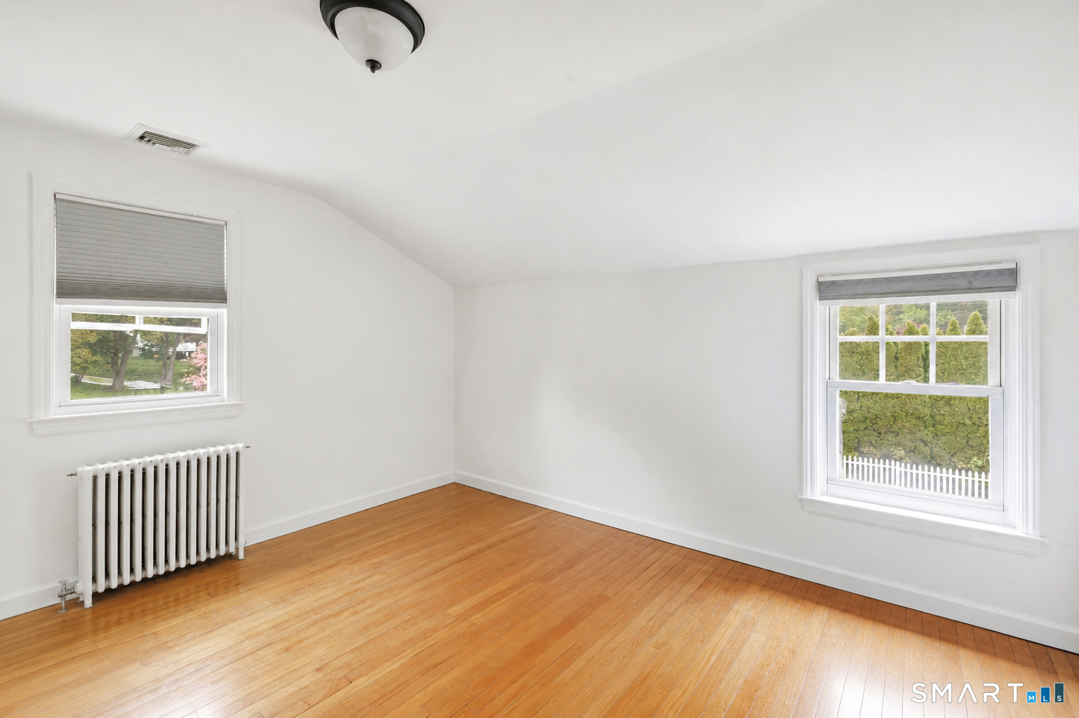 12 Sunset Avenue