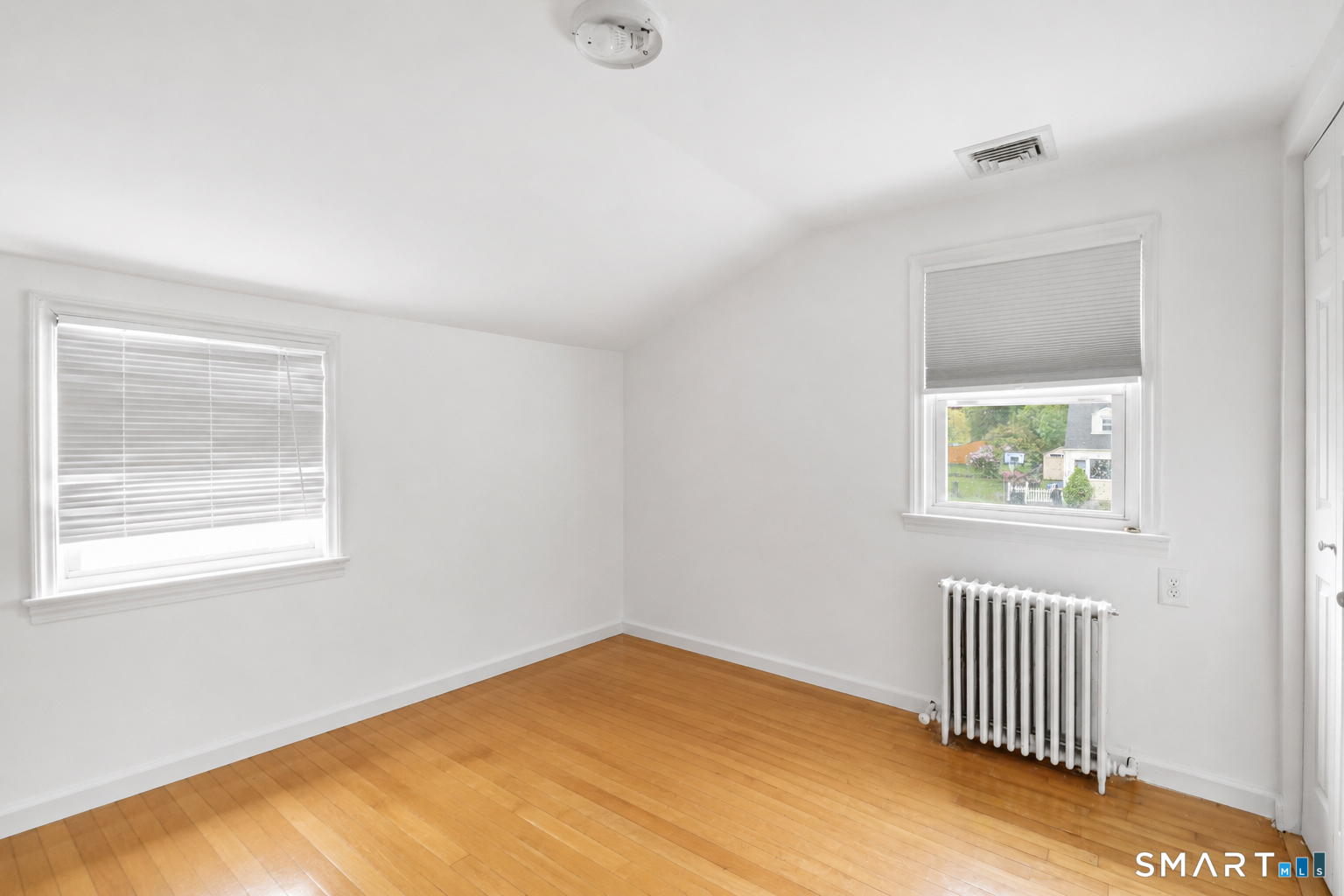 12 Sunset Avenue