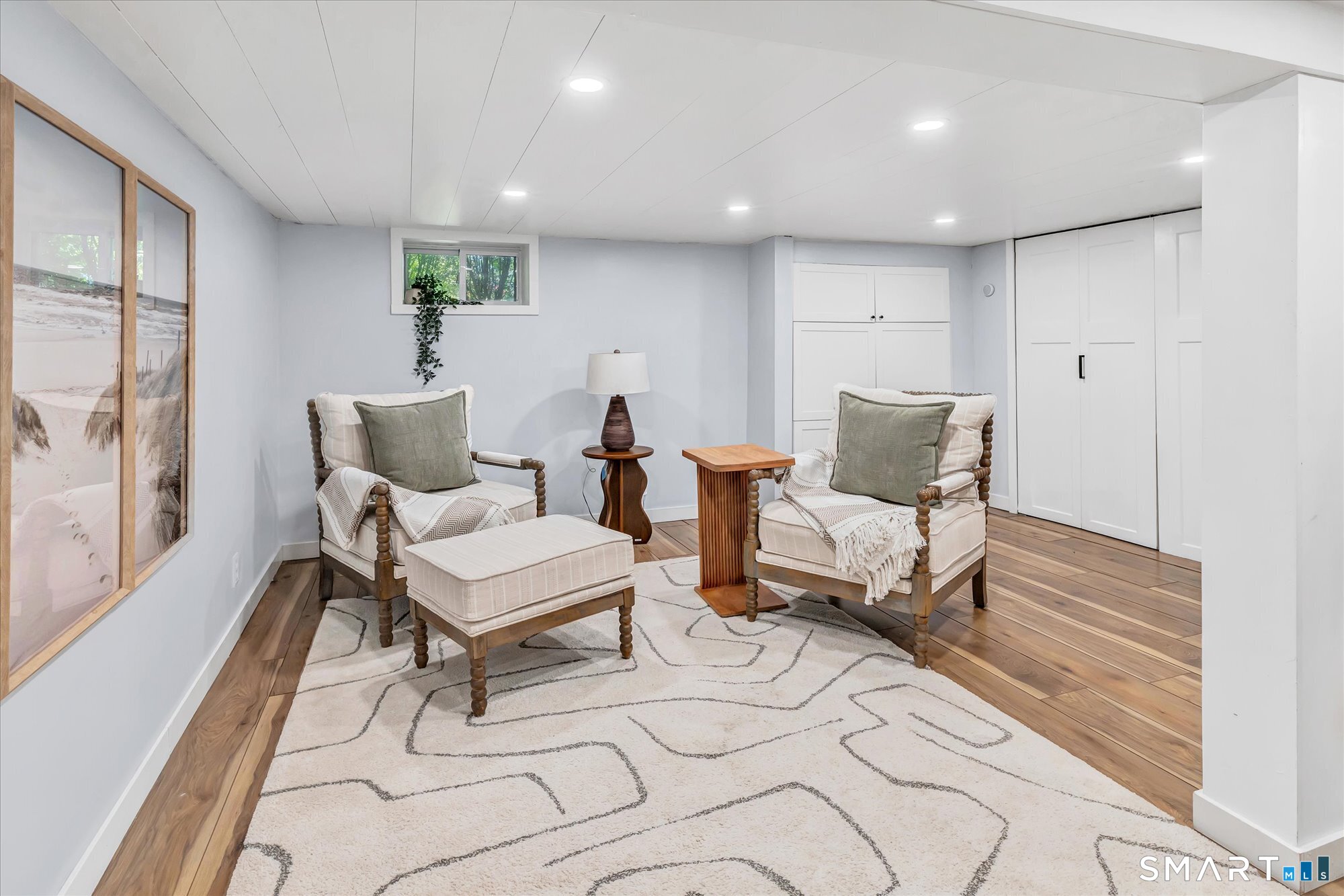 40 Walter Avenue