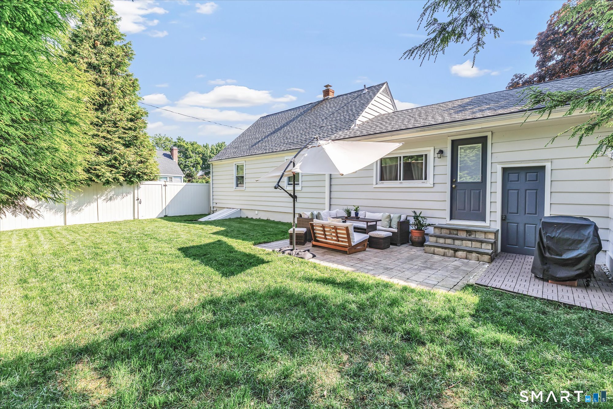 40 Walter Avenue