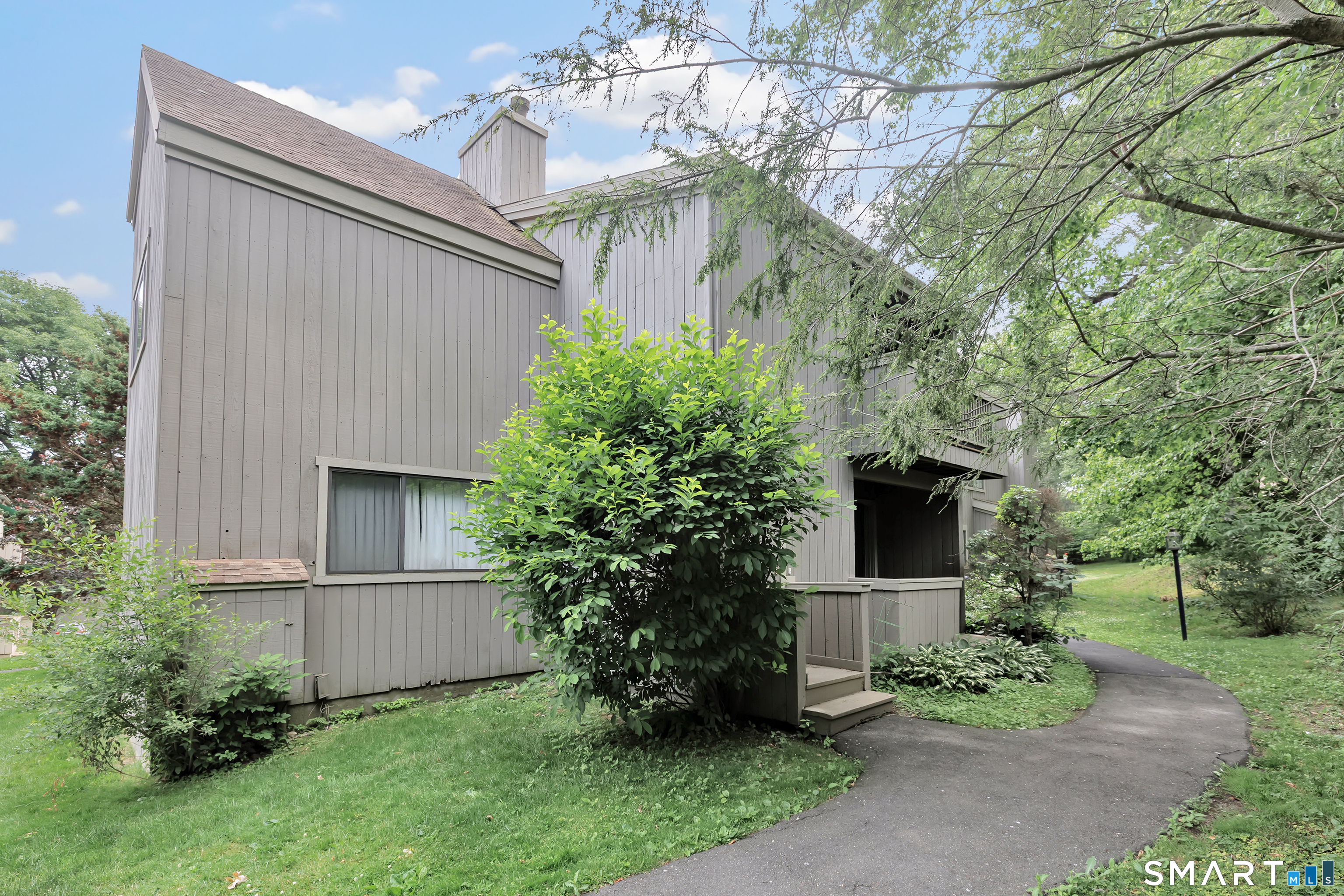 14 Algonquin Lane C