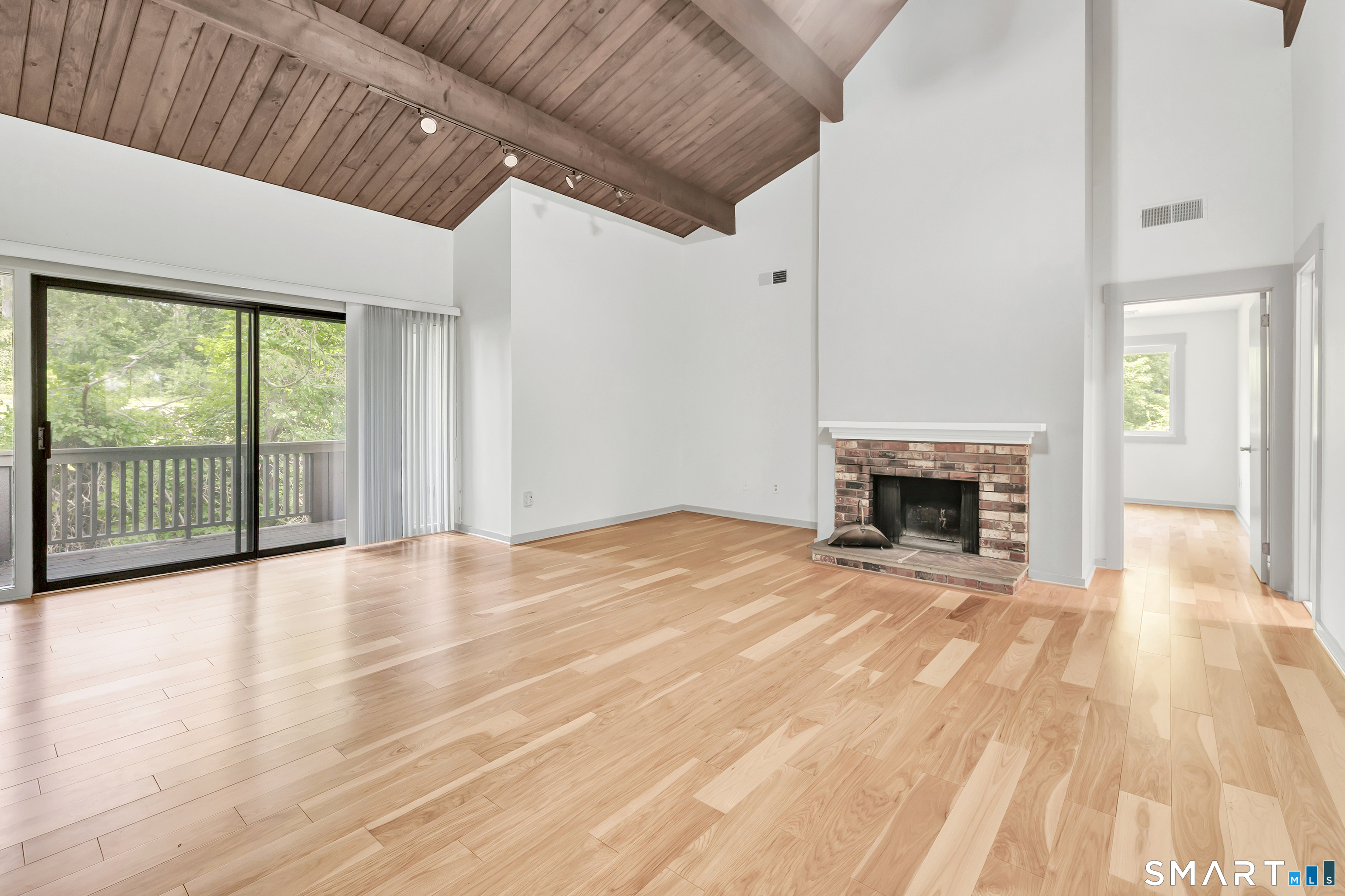 14 Algonquin Lane C