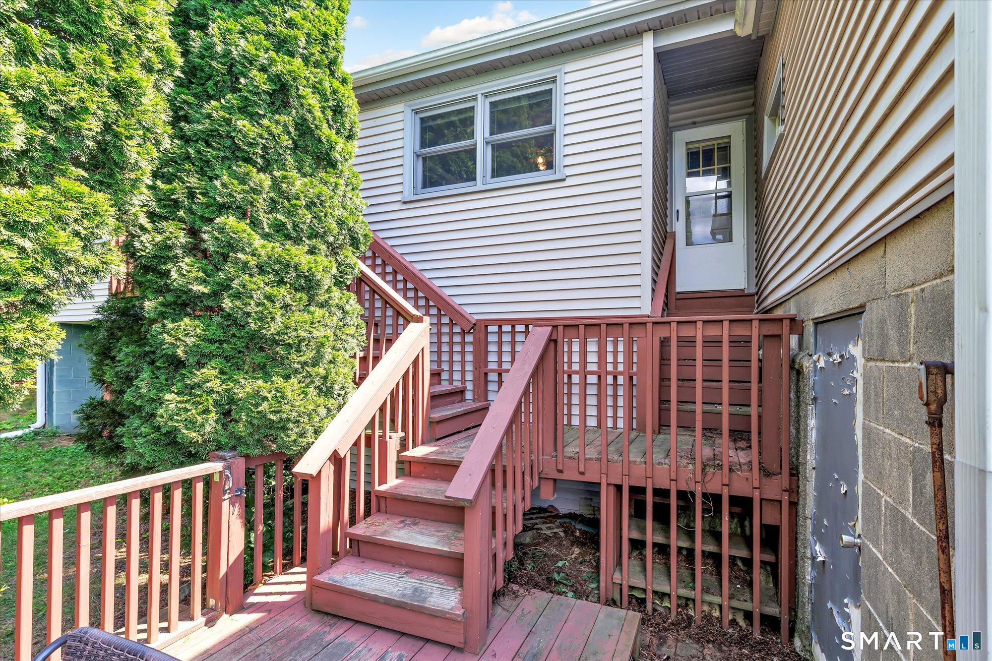 12 Crestwood Road