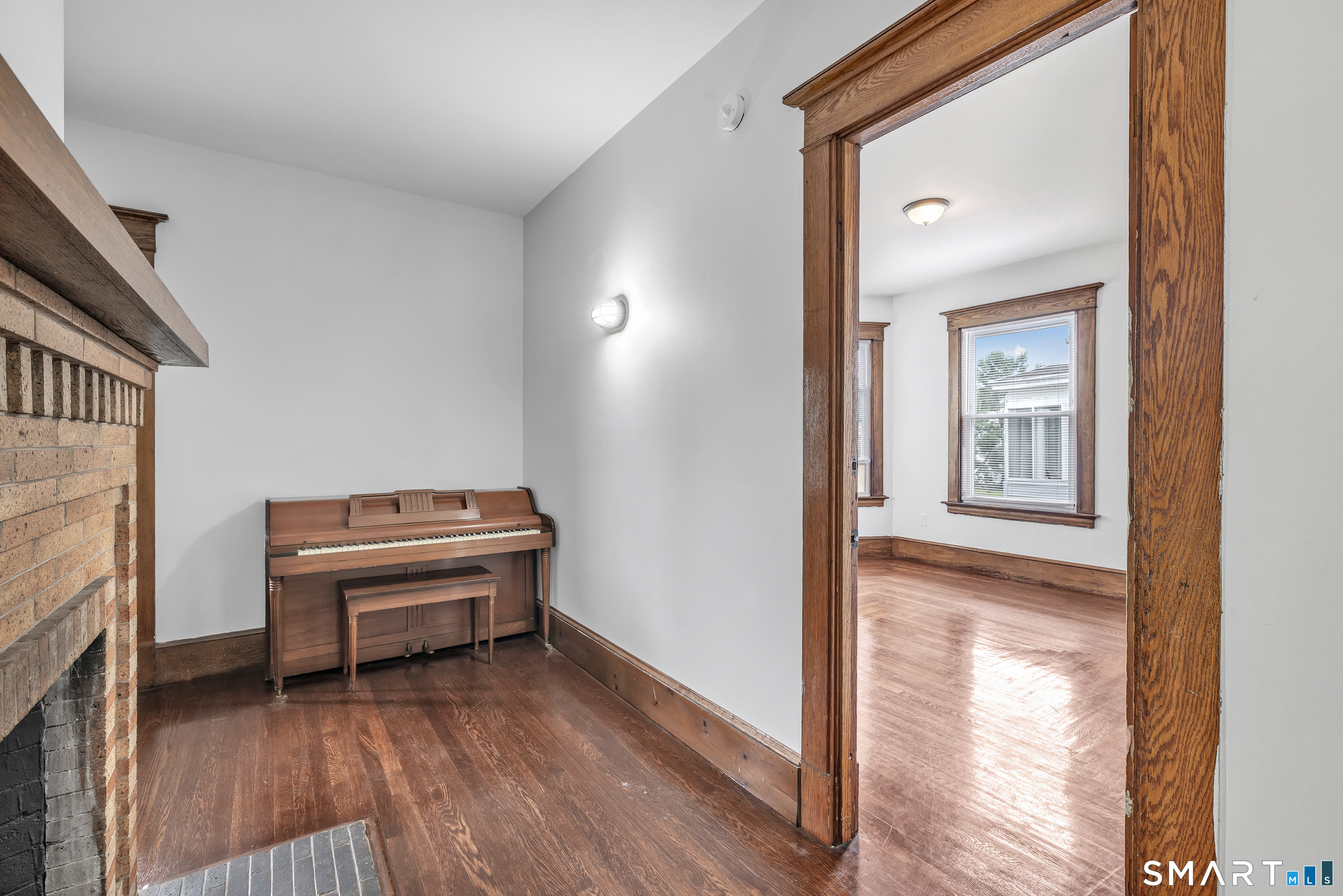 66 Brownell Street Unit: 2C