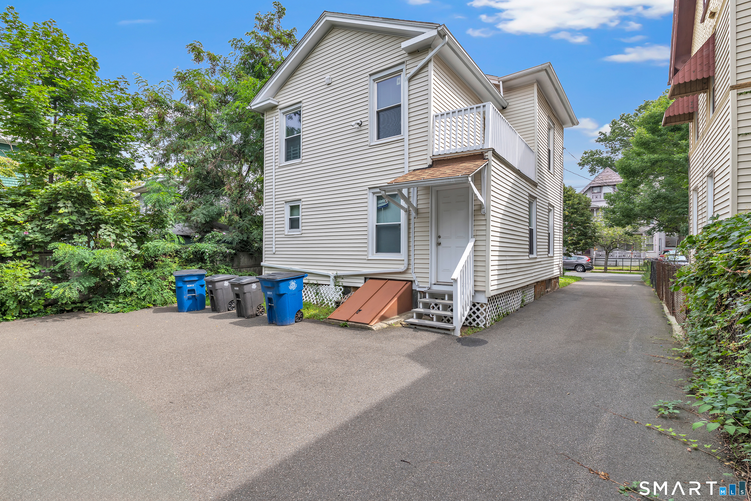 52 Beers Street Unit: 2nd Floor