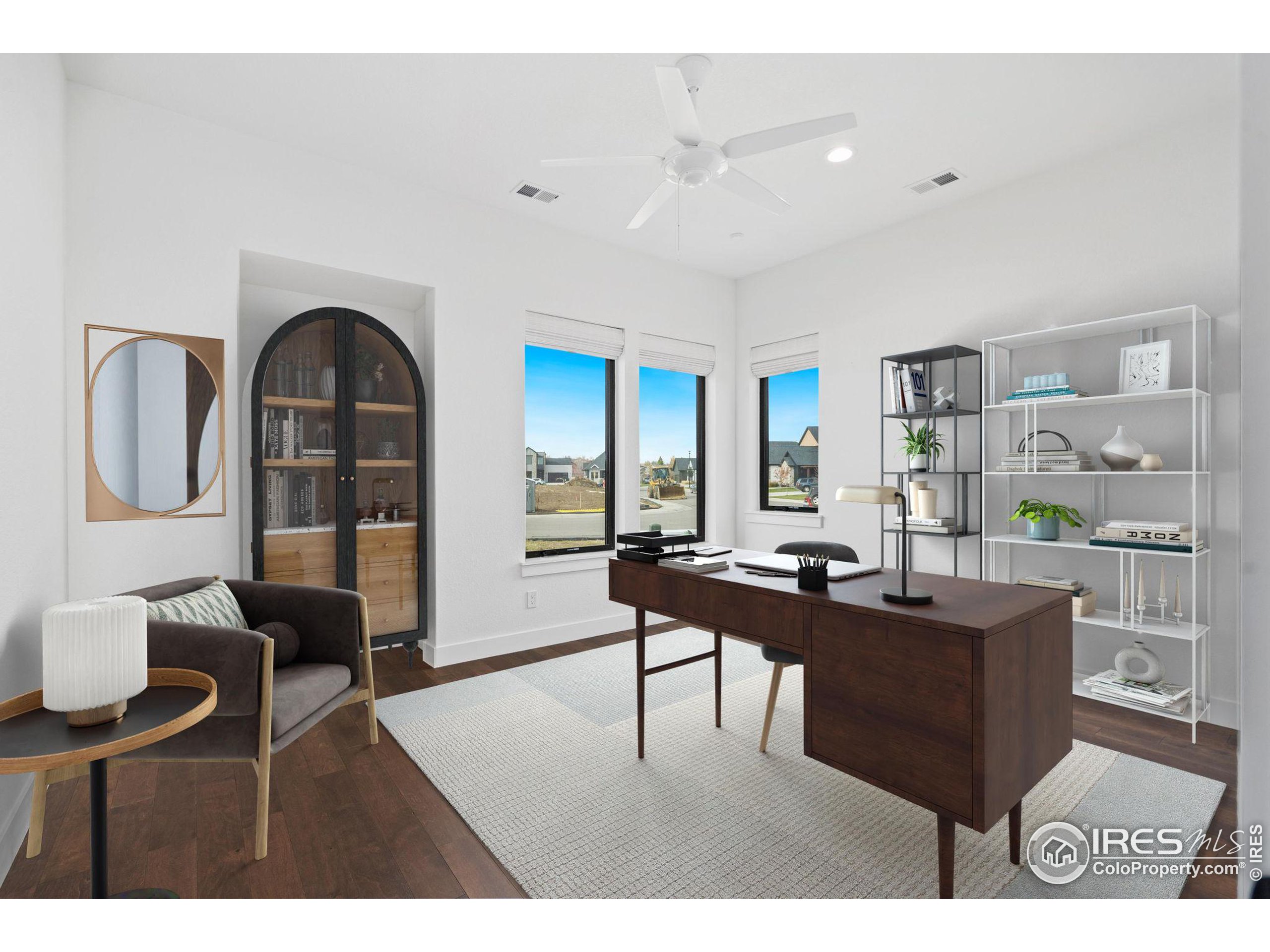 1725 Beachside Dr