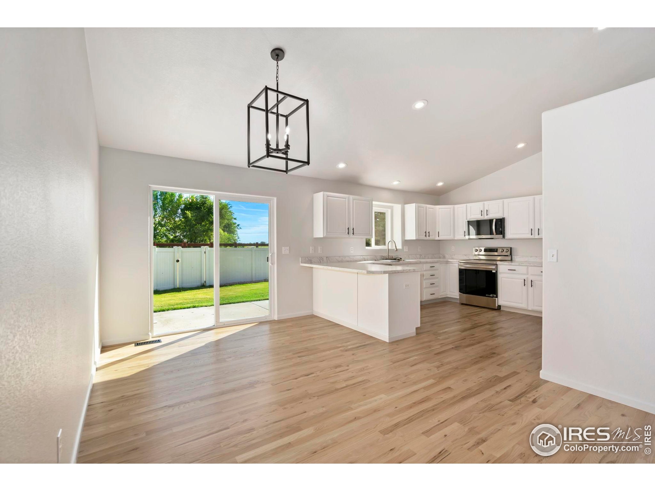 312 Whitney Bay Bay