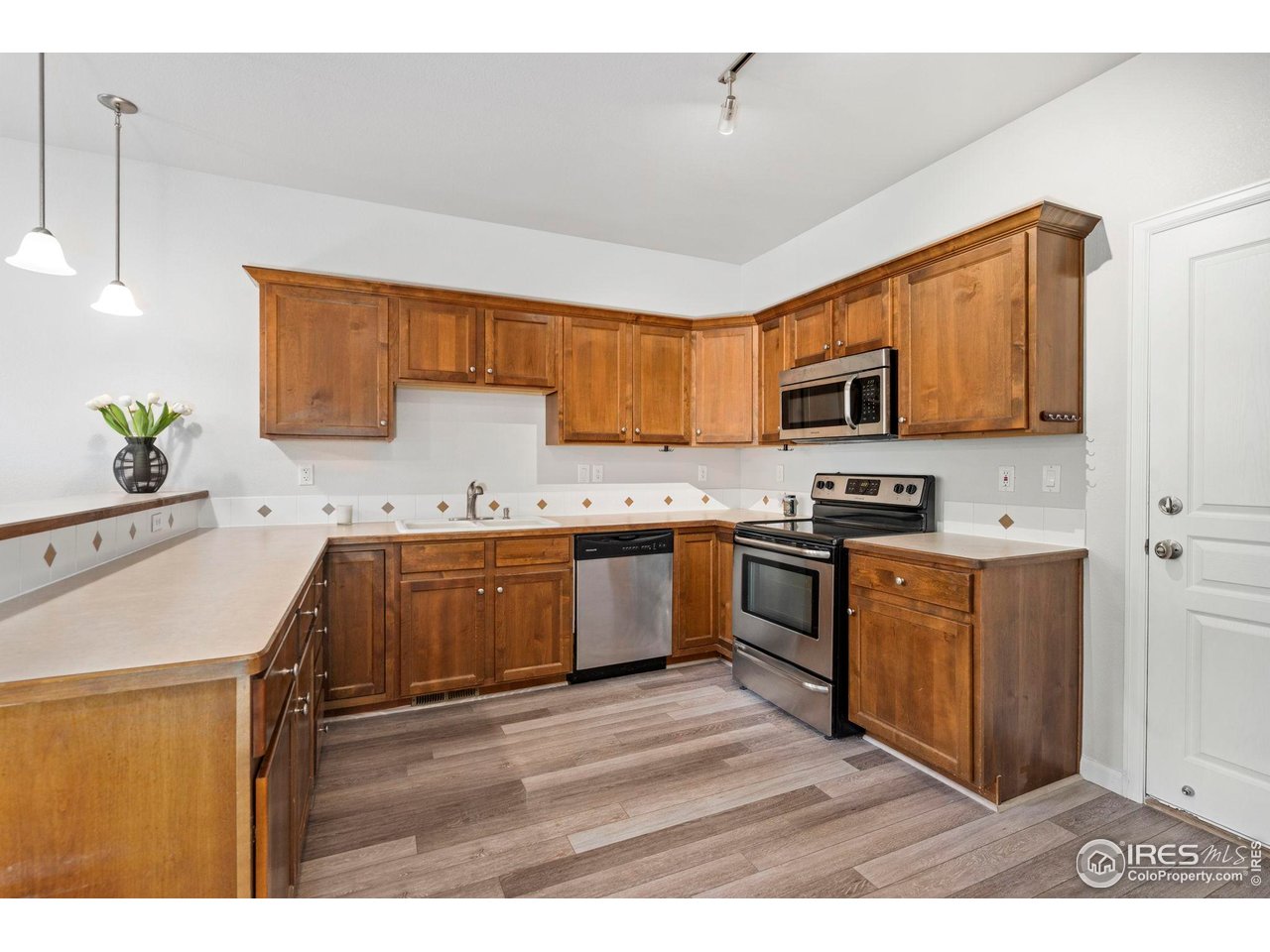 2178 Cape Hatteras Dr 24-6