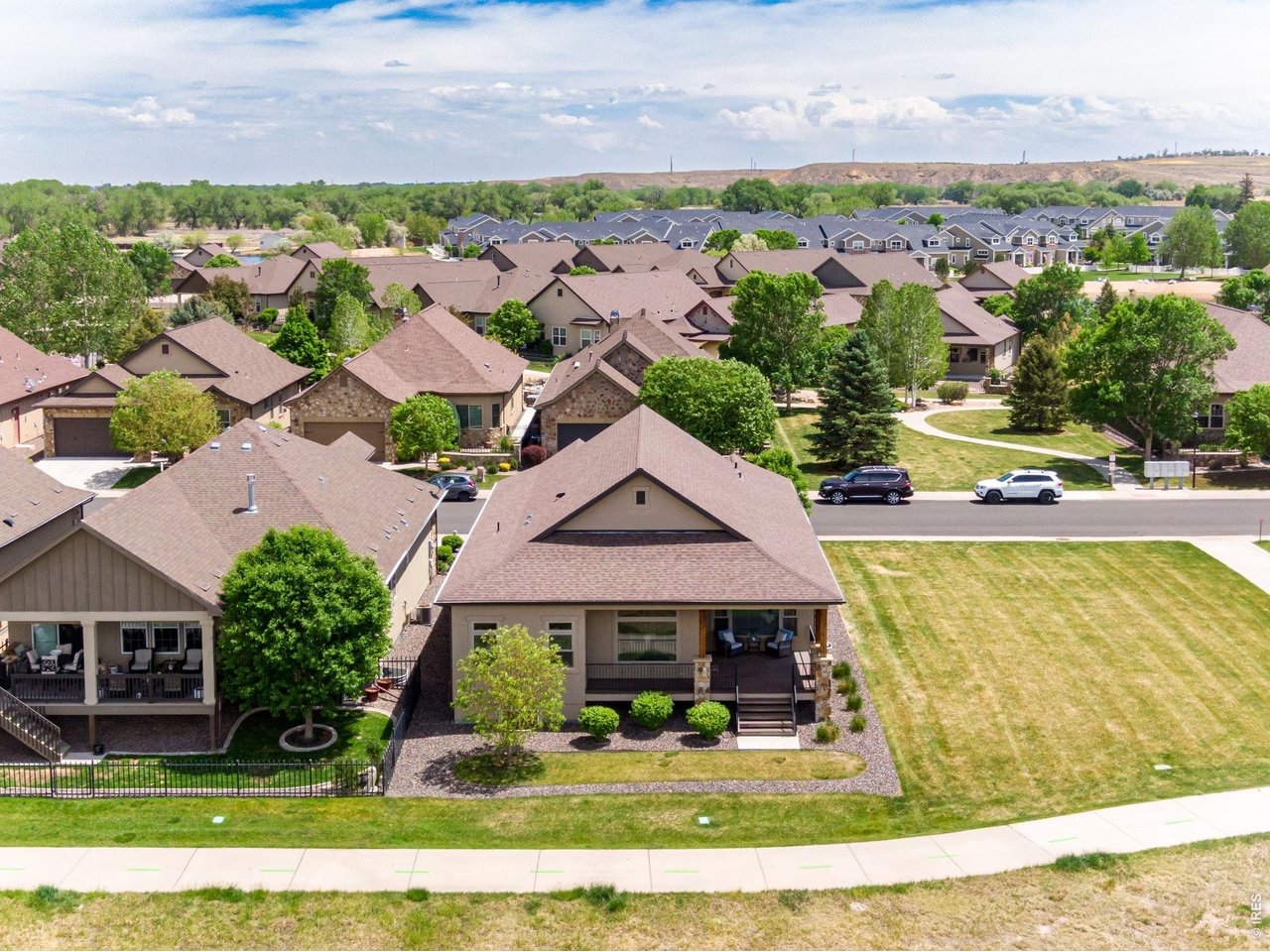 2006 Vineyard Dr