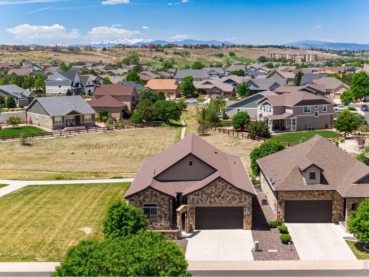 2006 Vineyard Dr