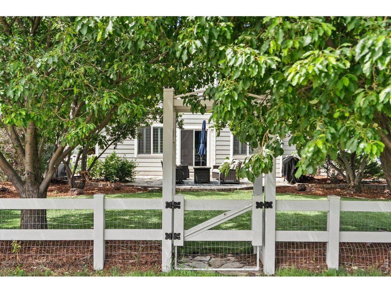 114 Whitney Ct