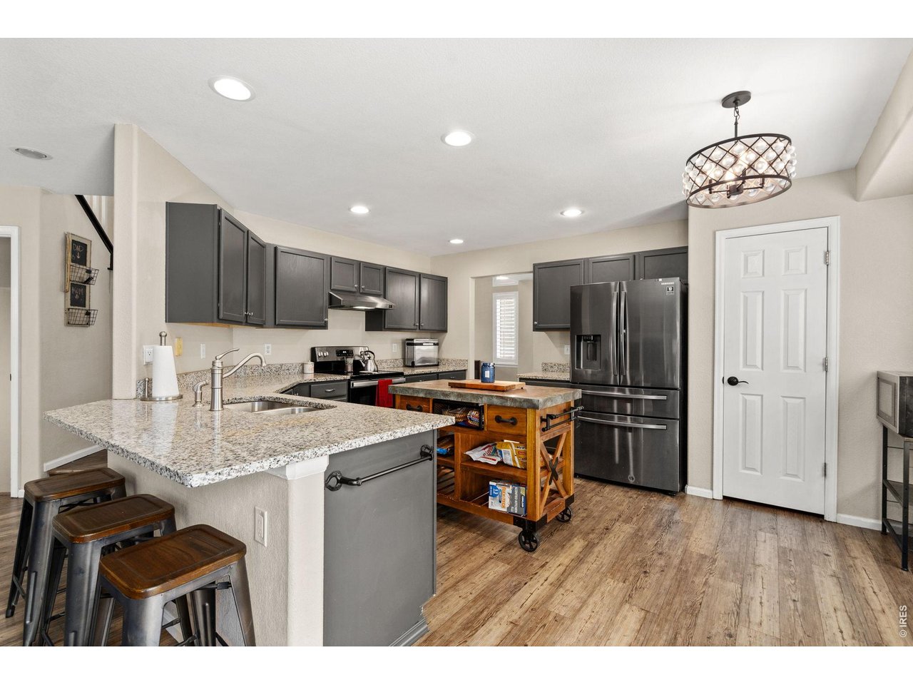 114 Whitney Ct
