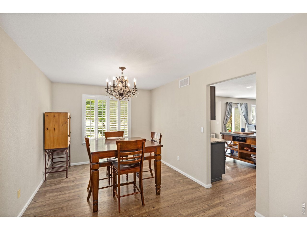 114 Whitney Ct