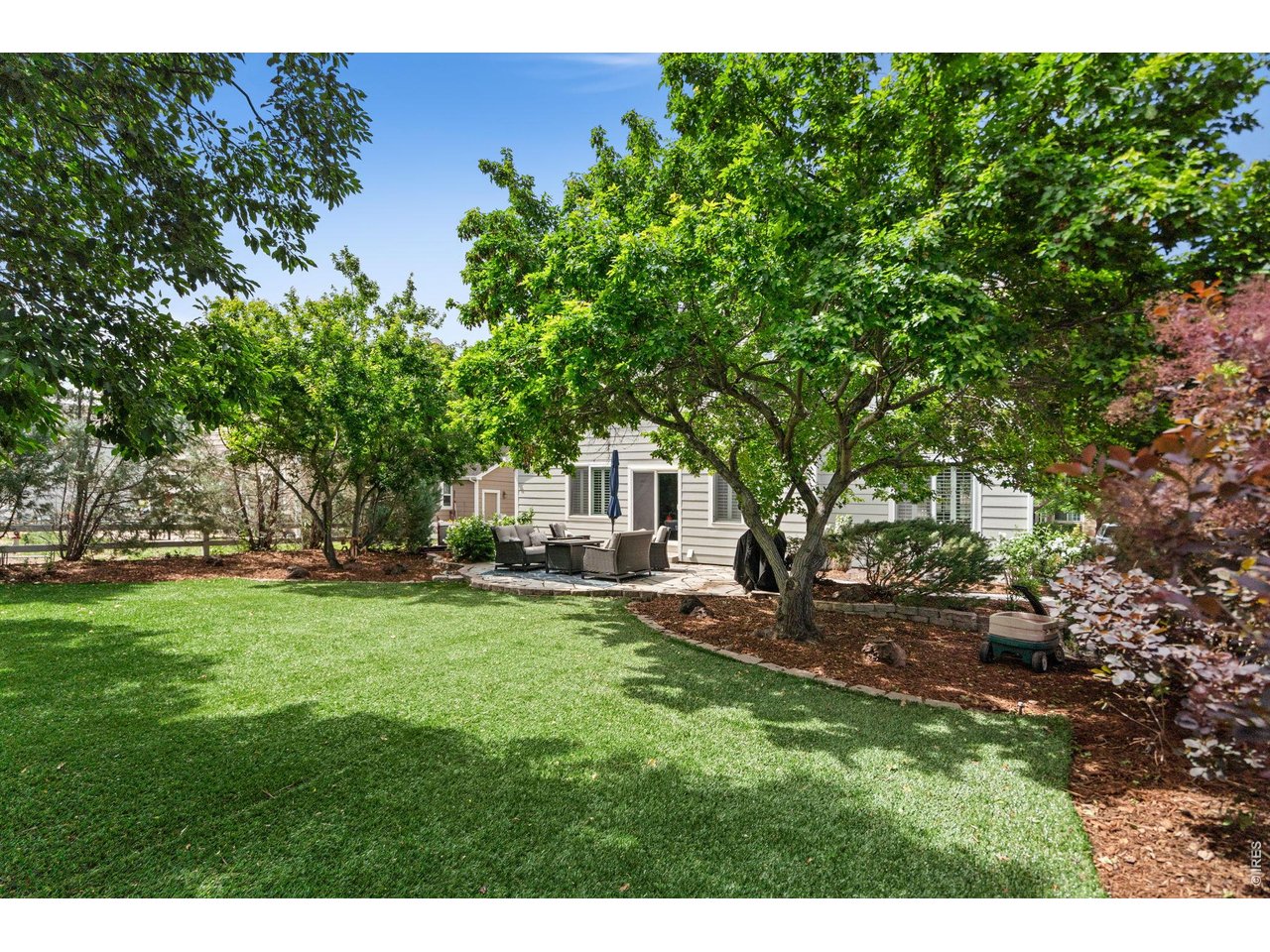 114 Whitney Ct