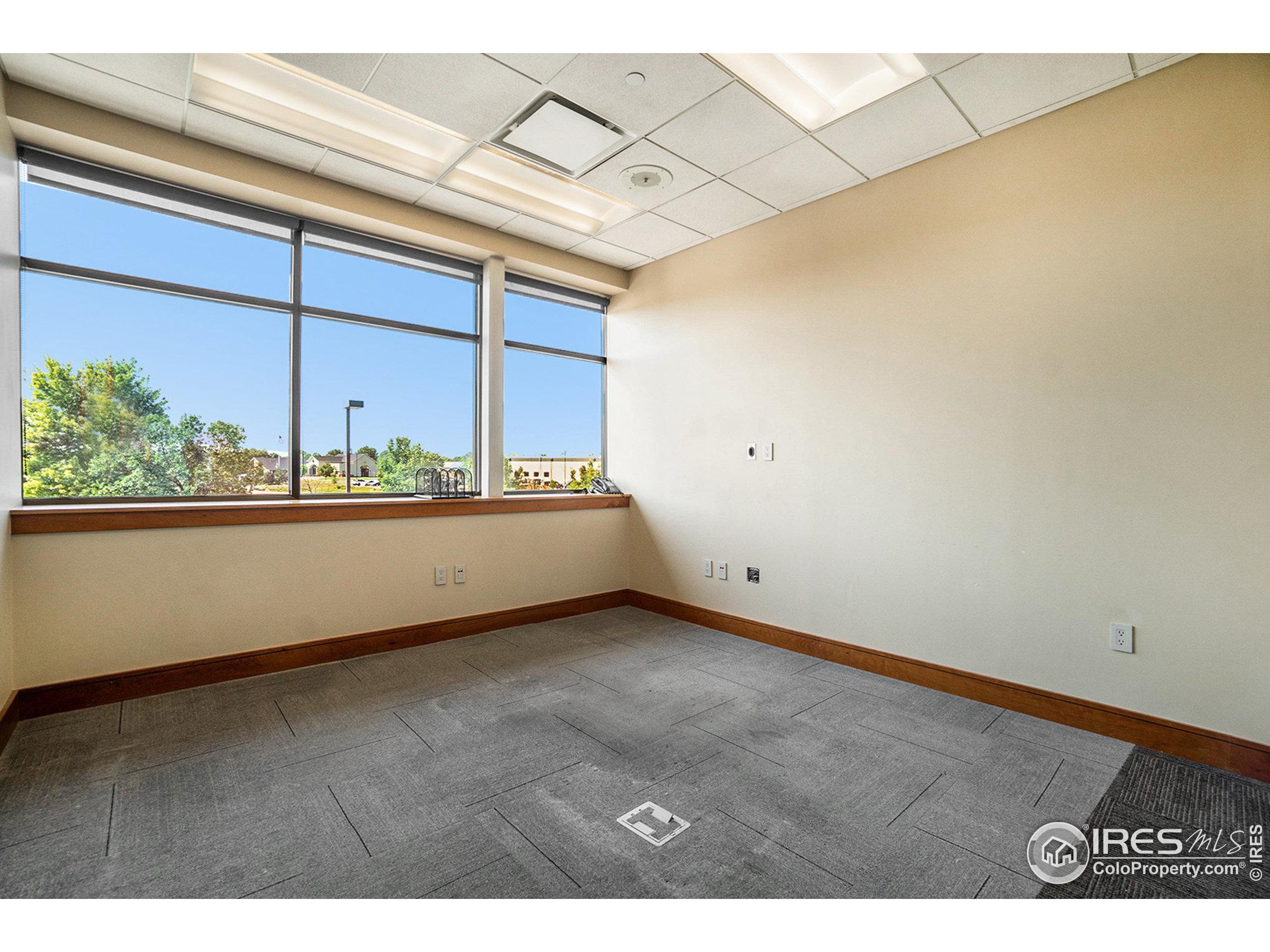 355 Eastman Park Dr Unit: #200