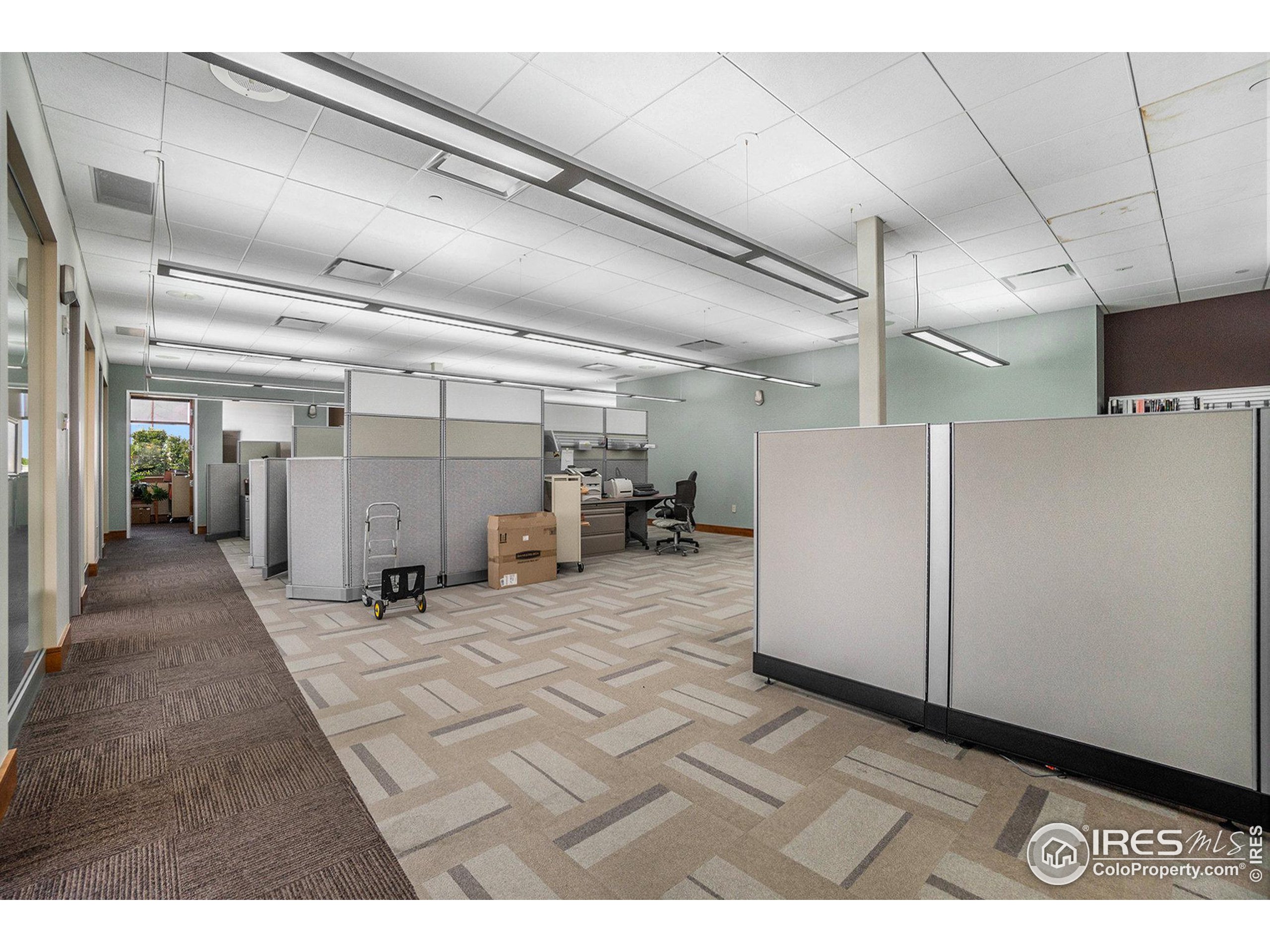 355 Eastman Park Dr Unit: #200