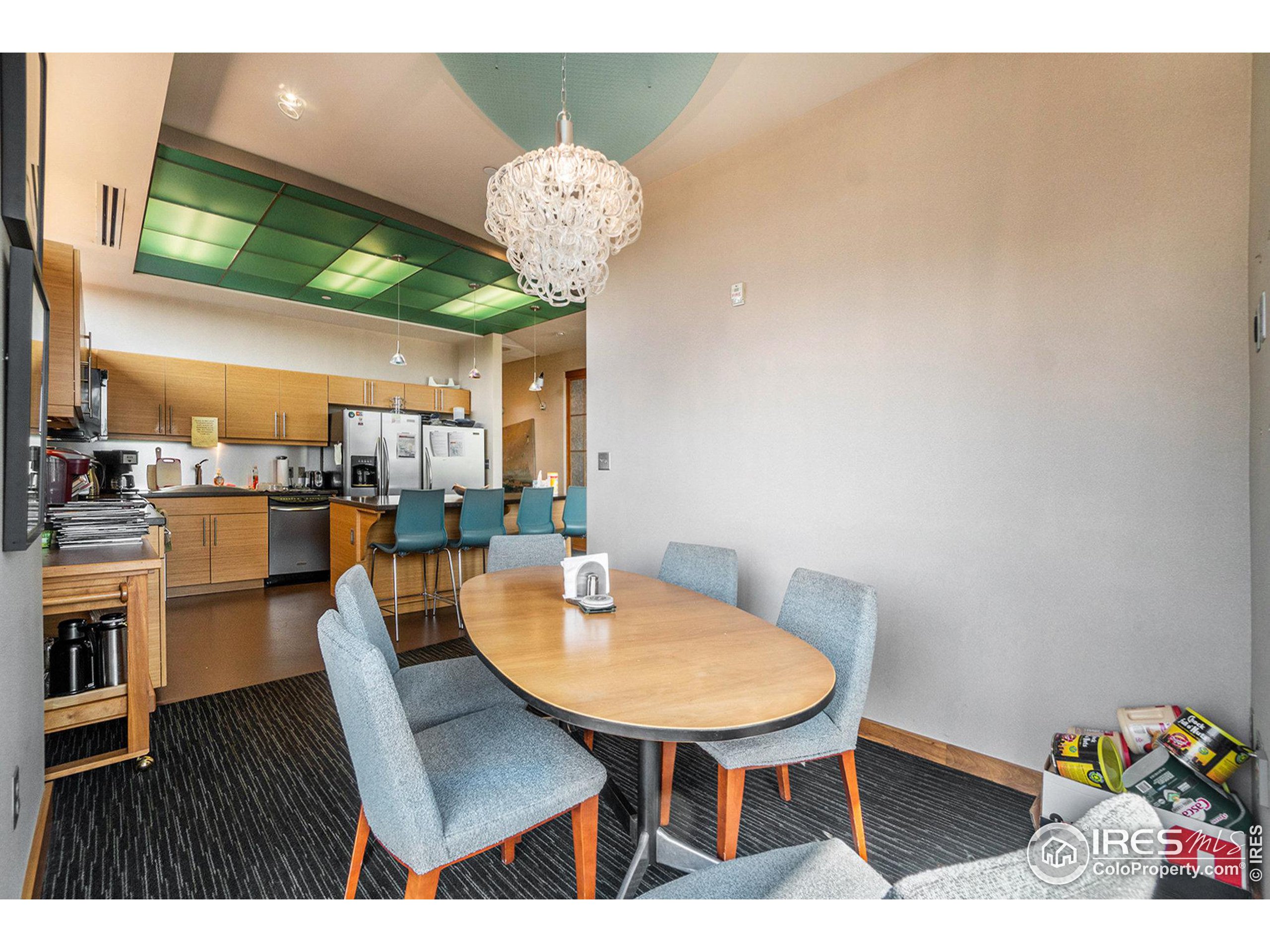 355 Eastman Park Dr Unit: #200