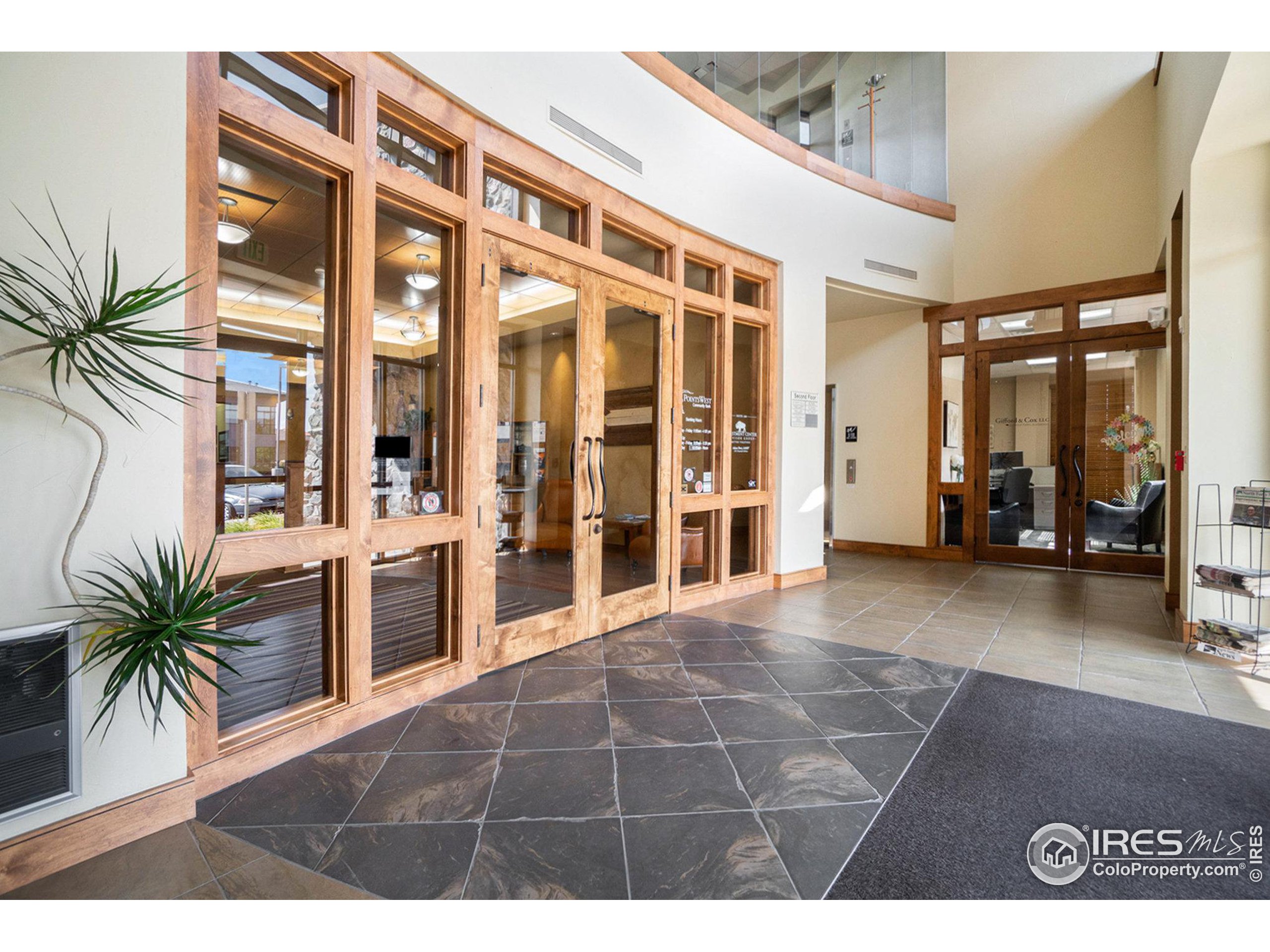 355 Eastman Park Dr Unit: #200