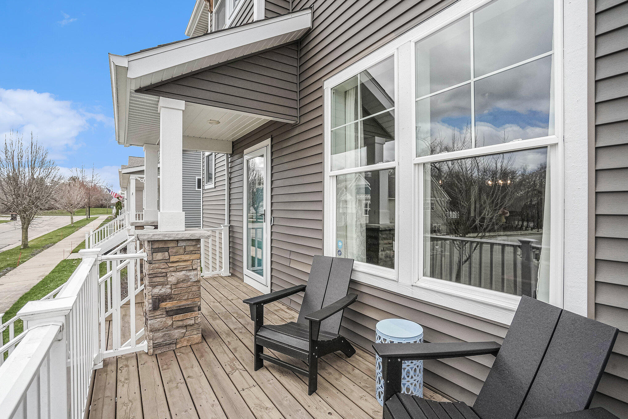 4335 Augusta Hills Avenue SE