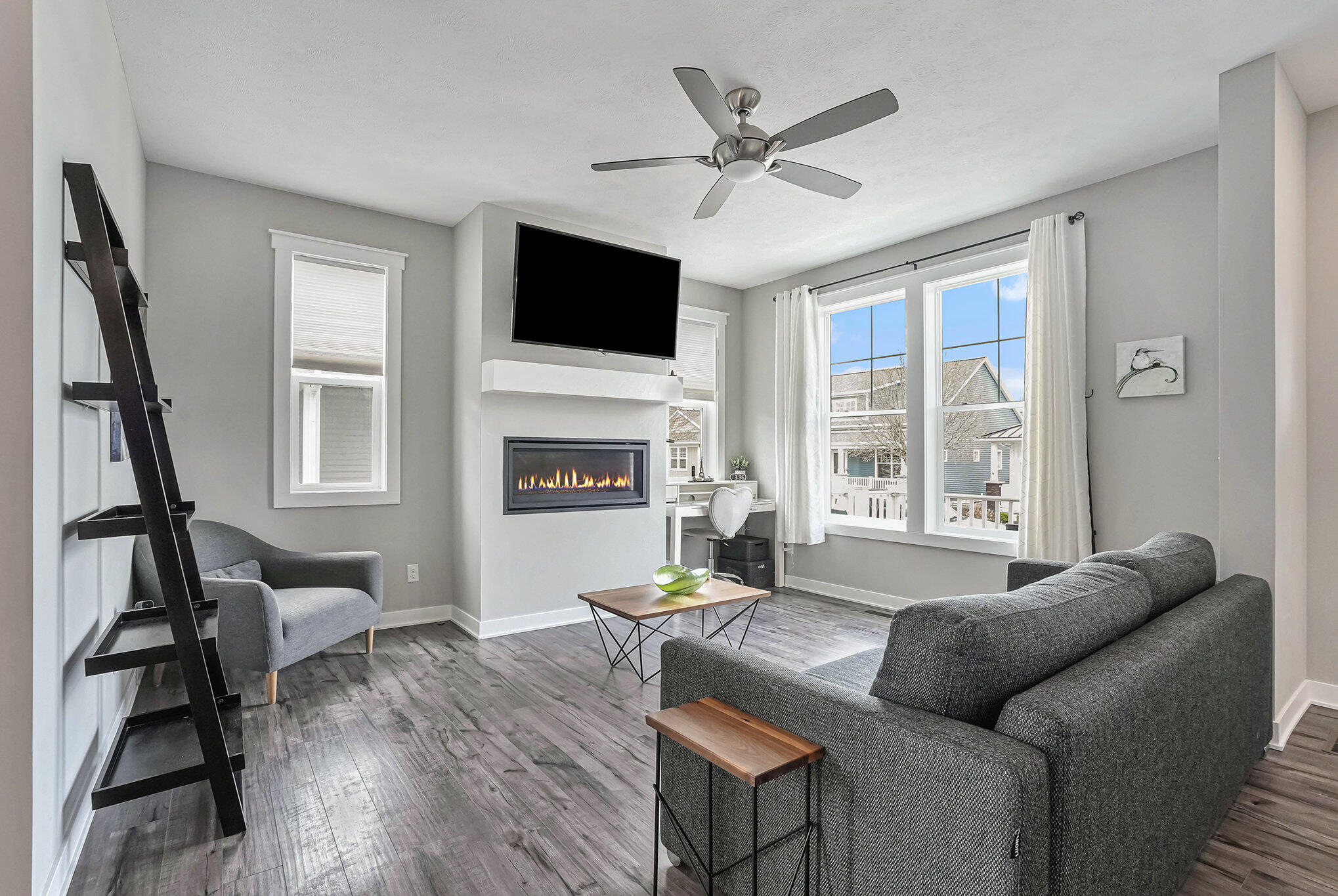 4335 Augusta Hills Avenue SE