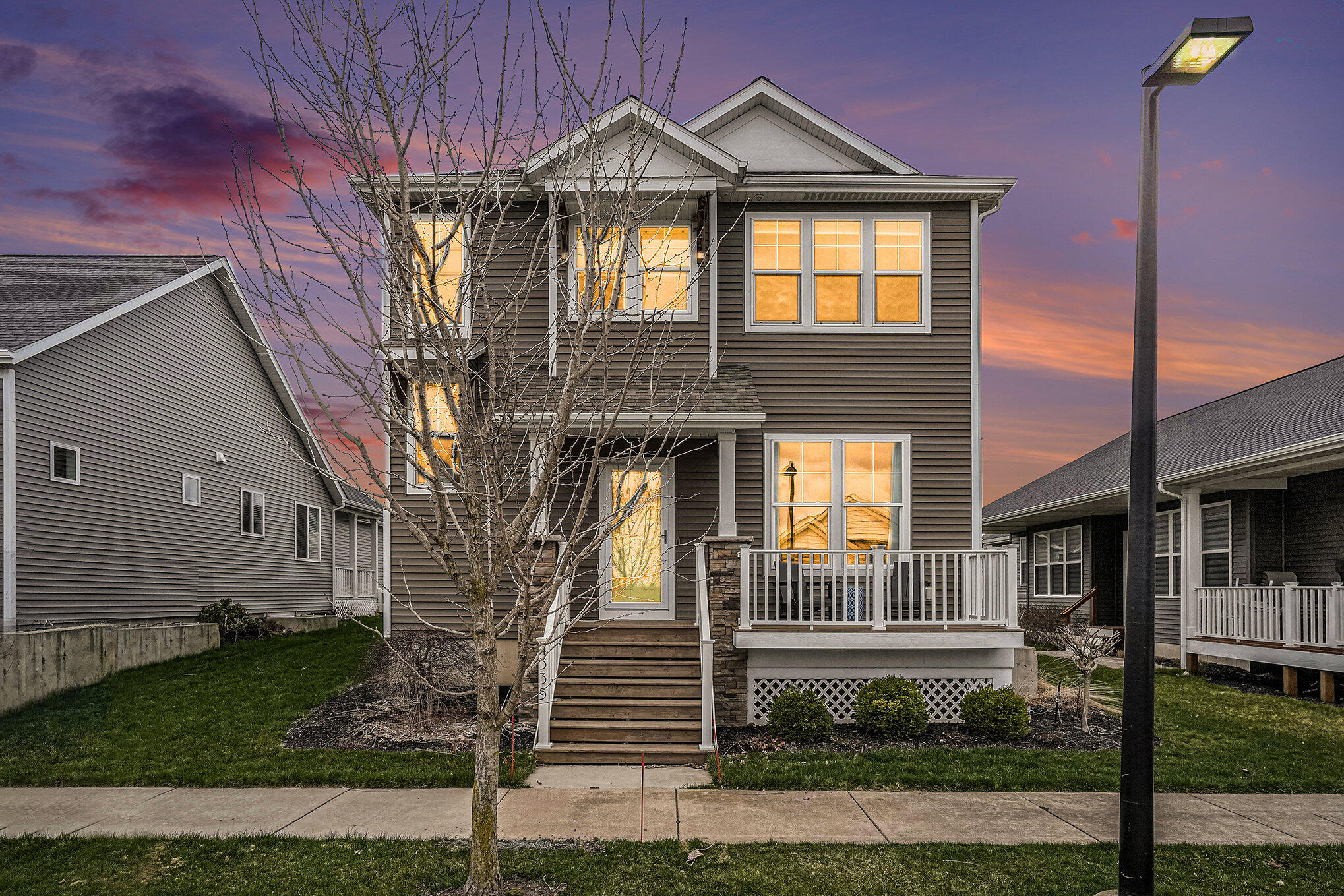 4335 Augusta Hills Avenue SE