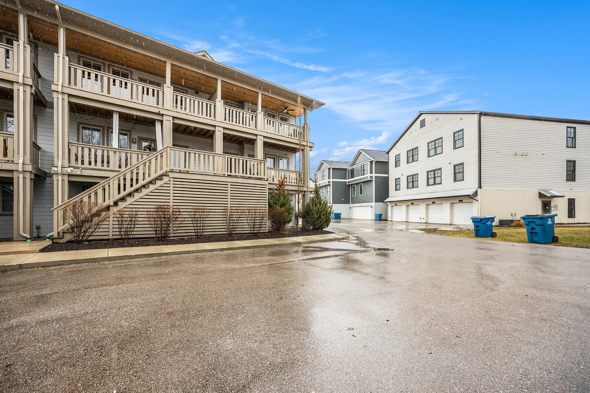 2005 Celadon Drive NE, 26