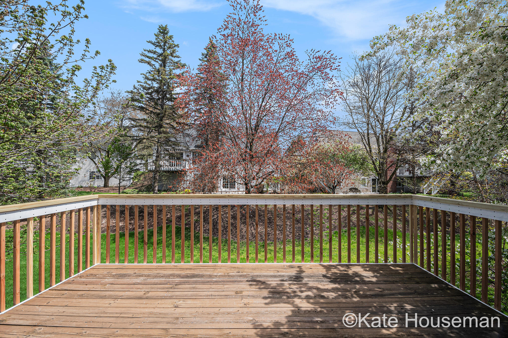 1334 Thornberry Court W