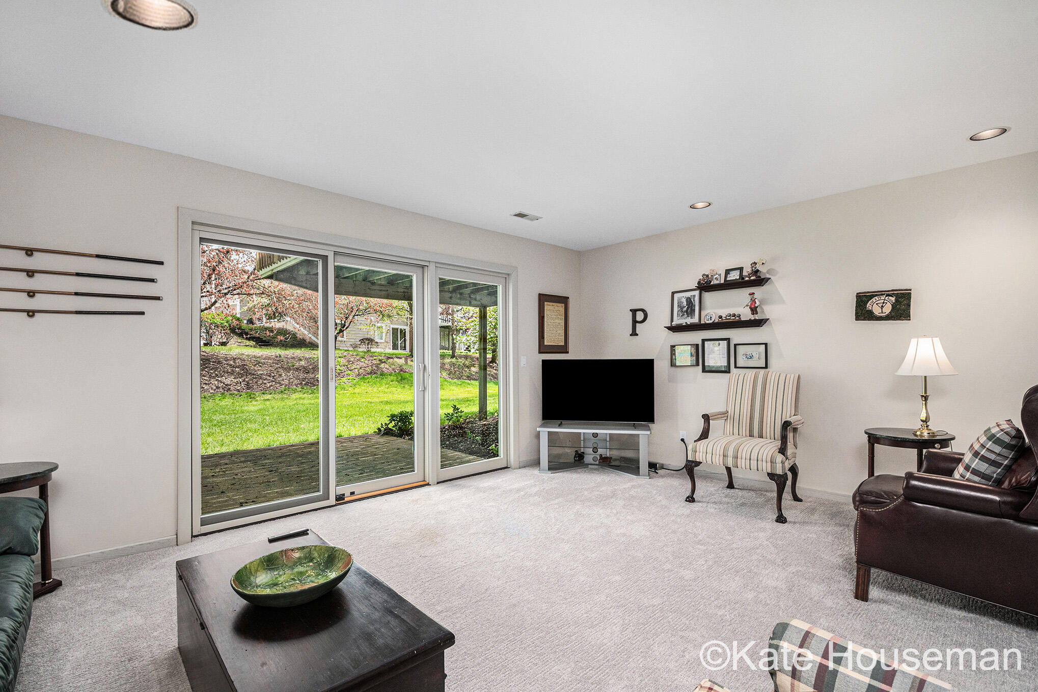 1334 Thornberry Court W