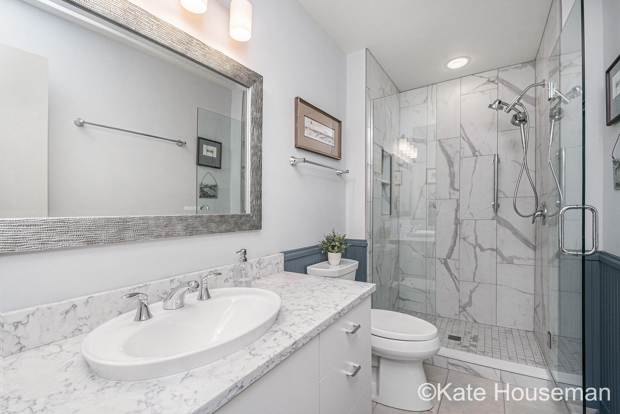 1334 Thornberry Court W