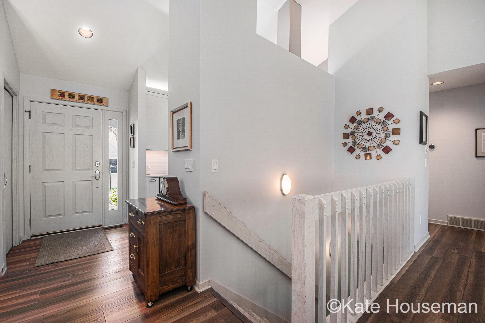 1334 Thornberry Court W