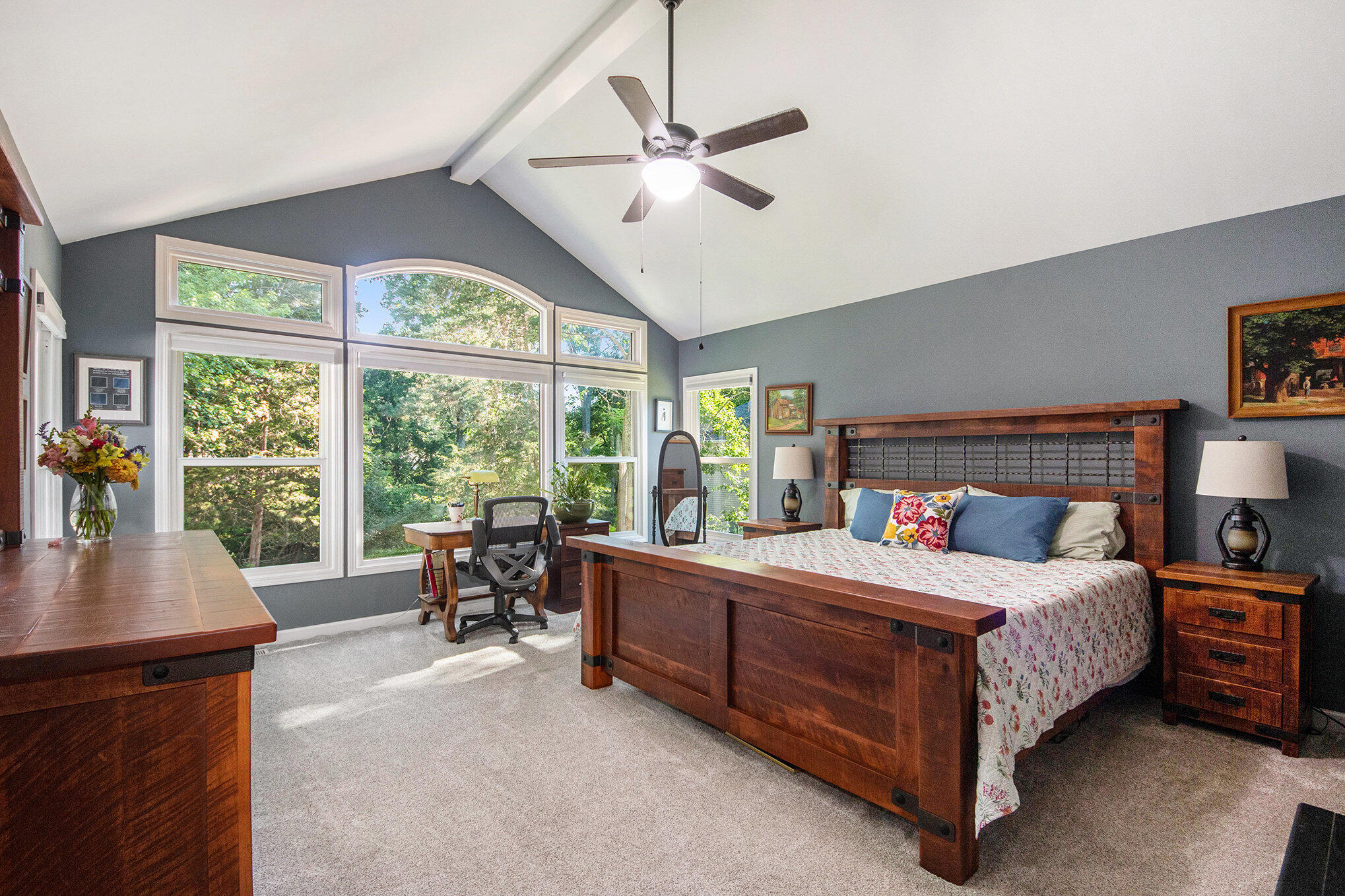 2561 Hunter Green Court SE