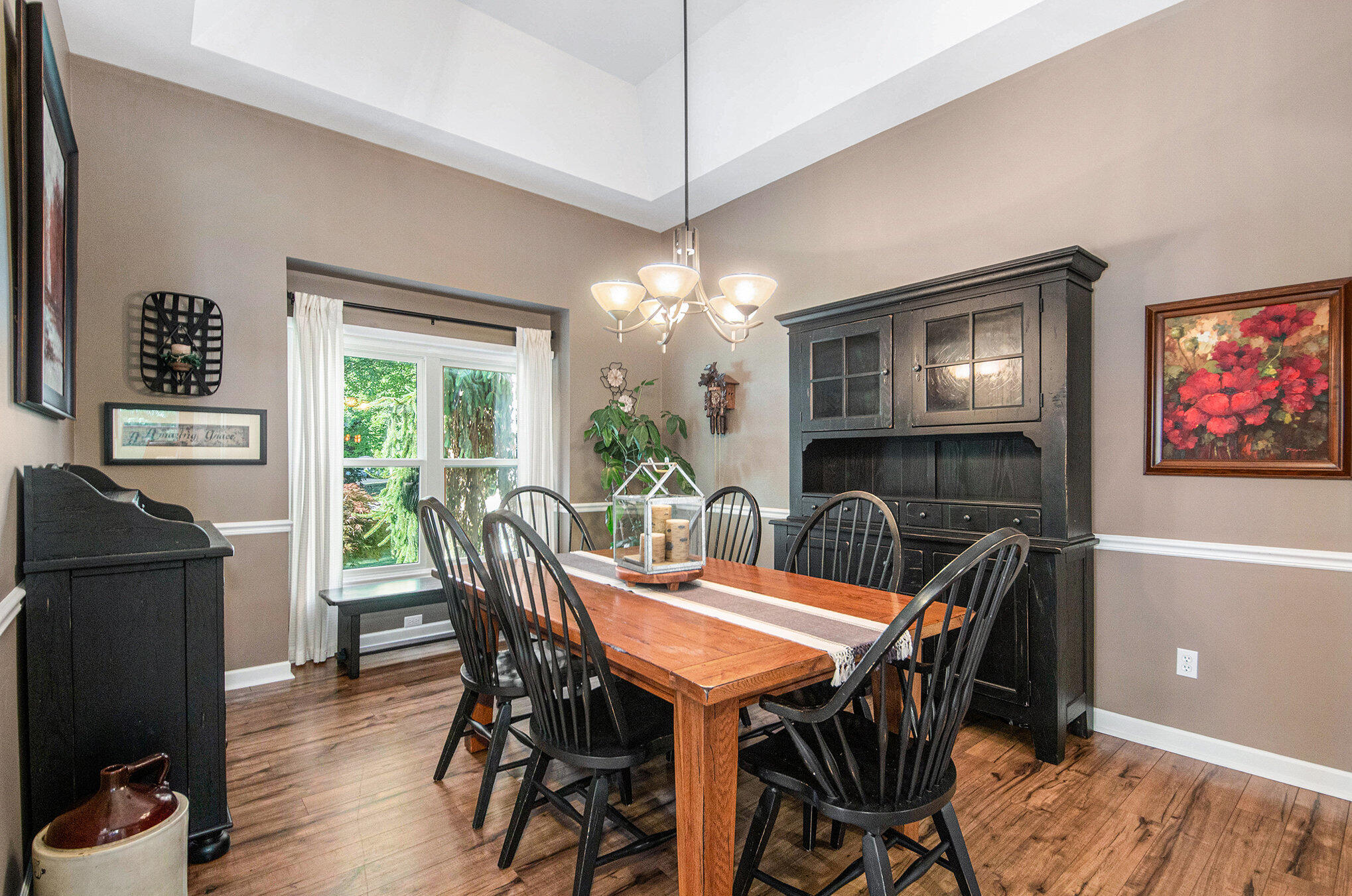 2561 Hunter Green Court SE