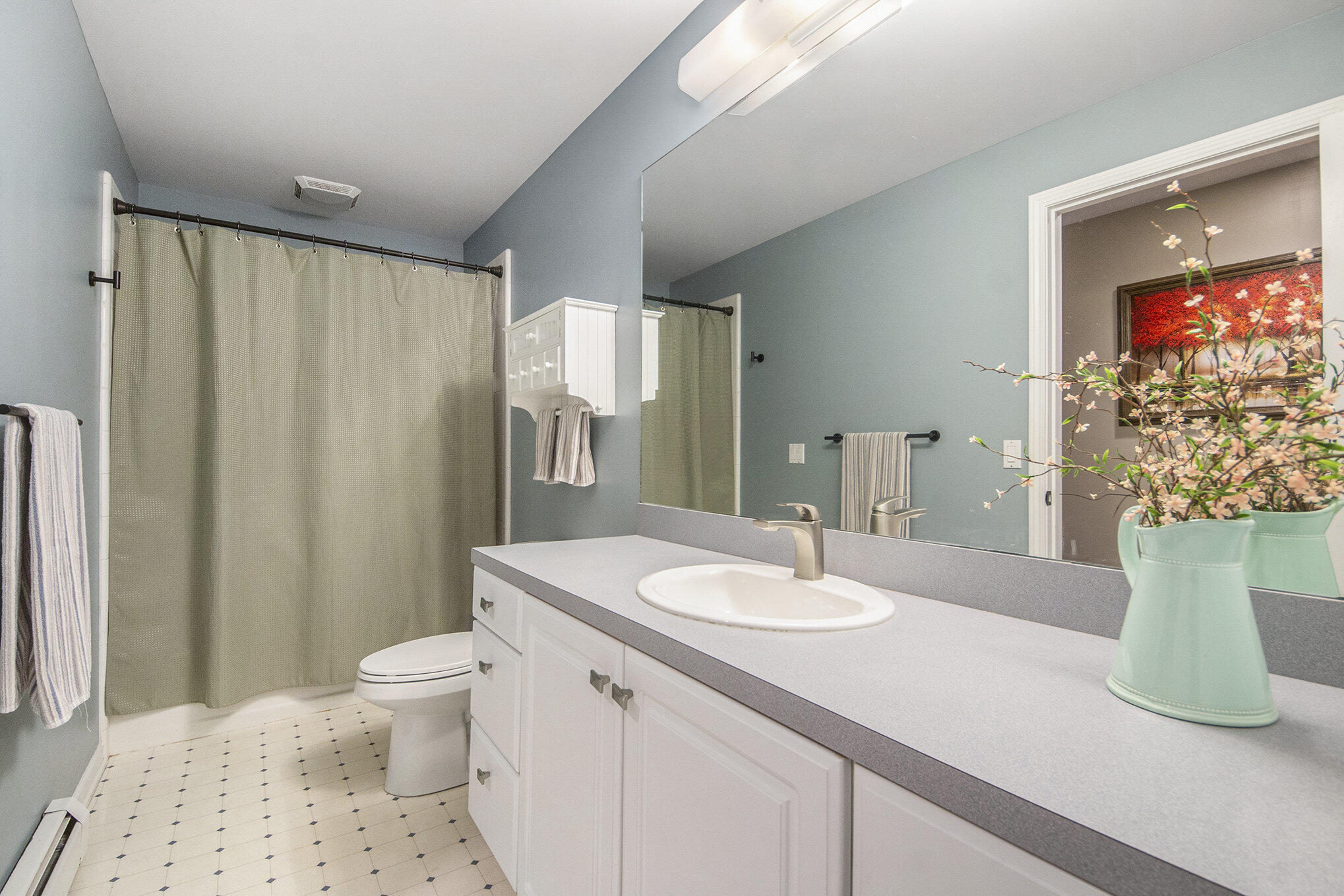 2561 Hunter Green Court SE