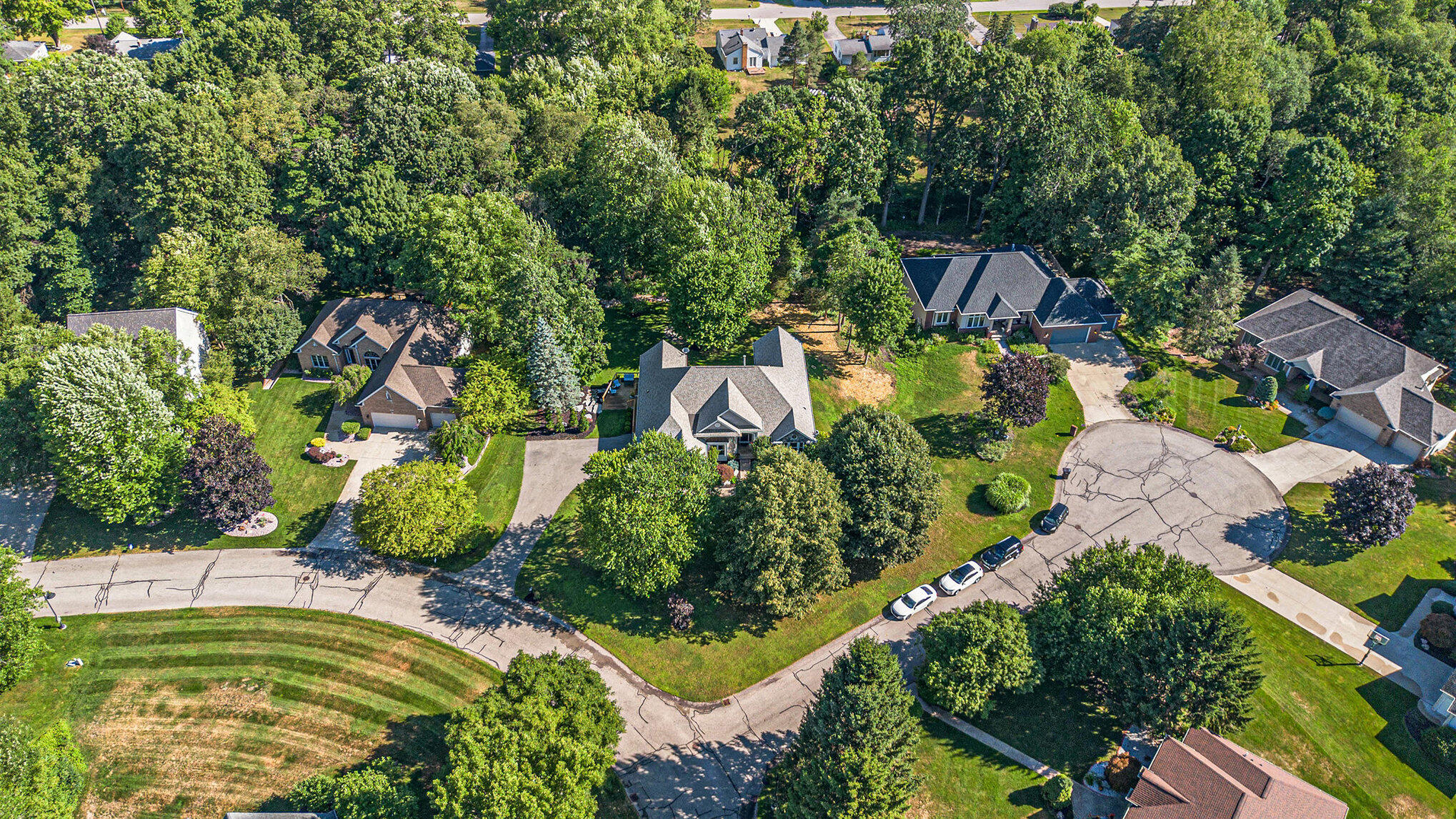 2561 Hunter Green Court SE