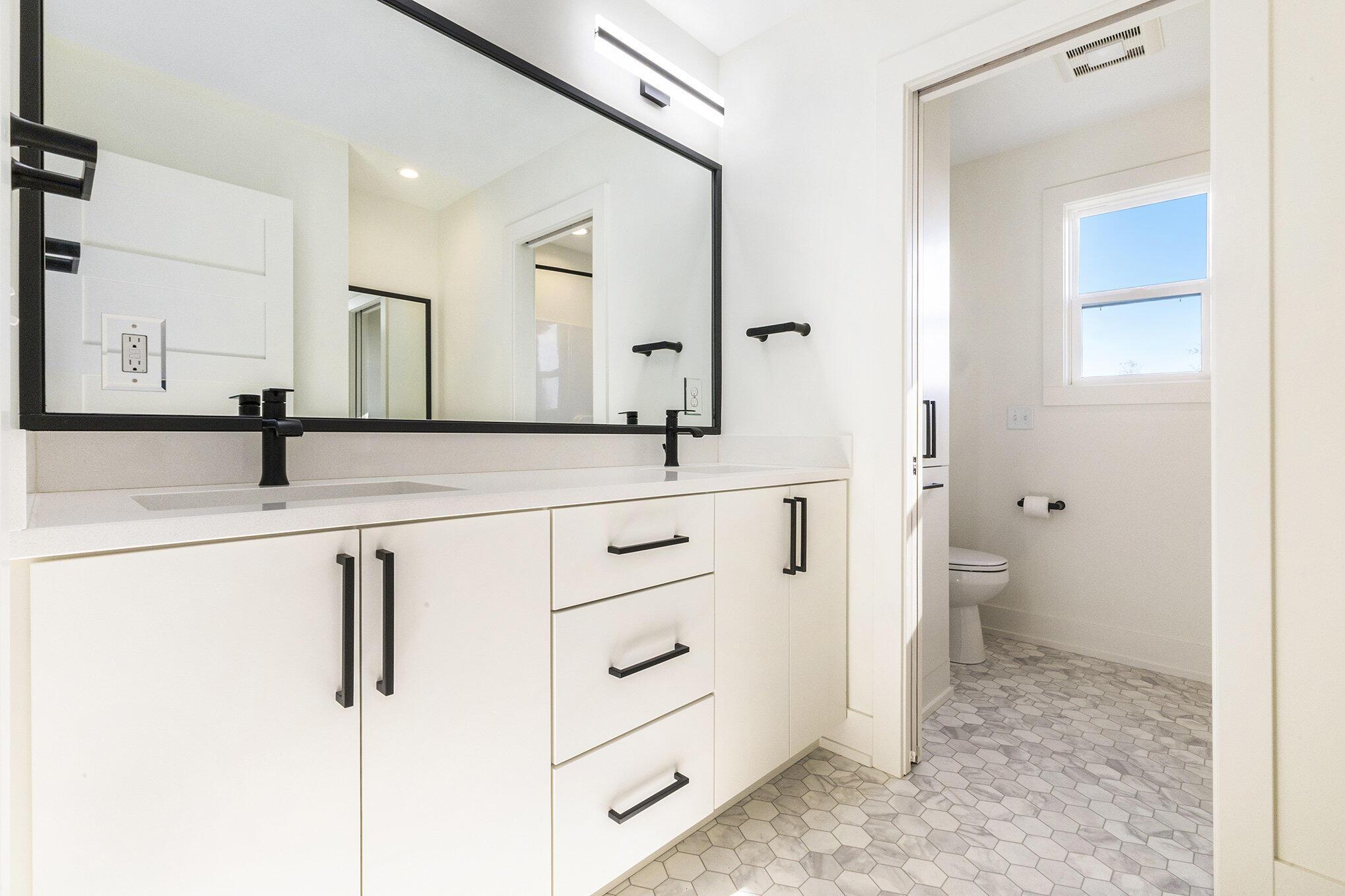 12652 Ridgedale Drive