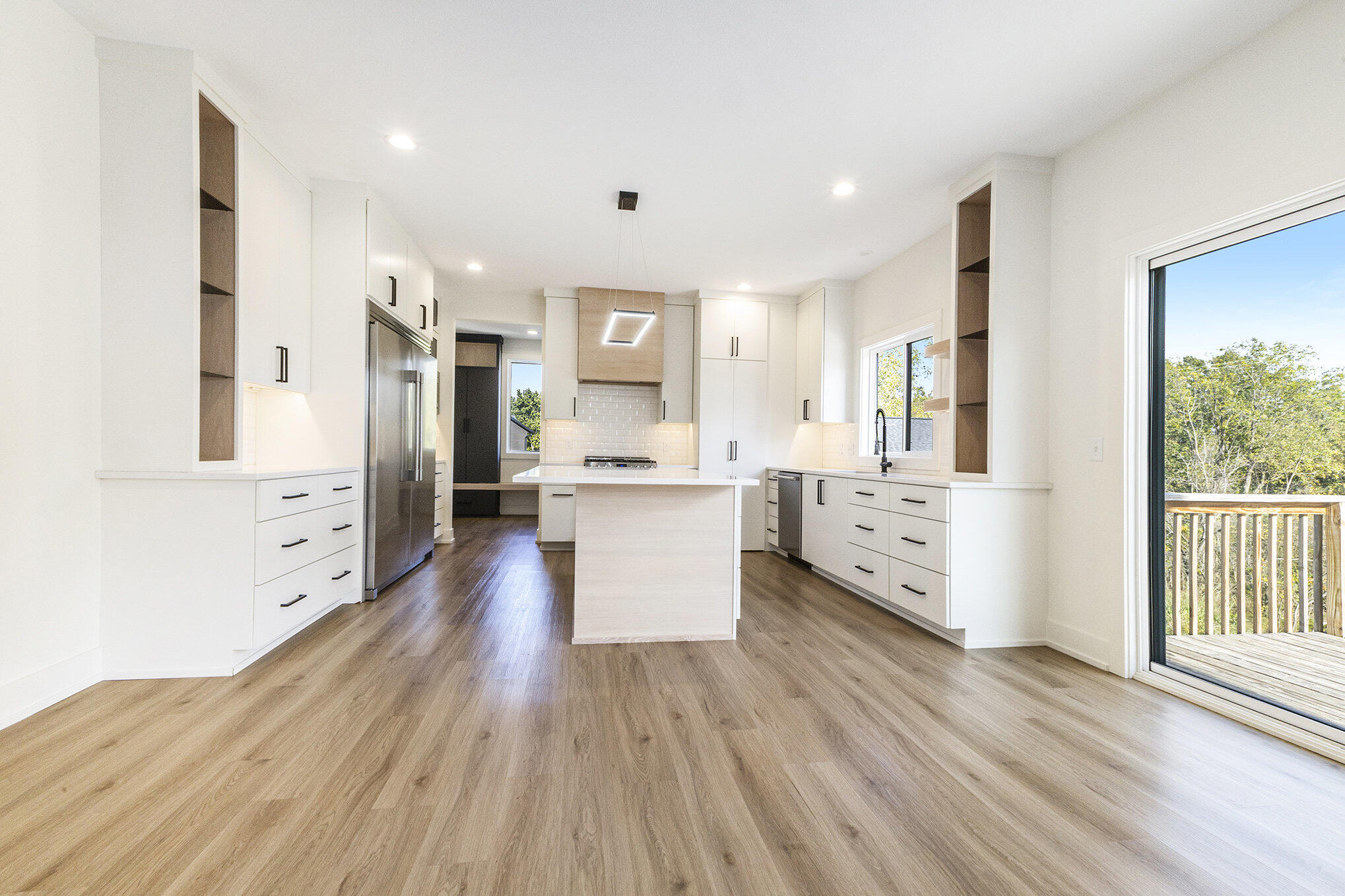 12652 Ridgedale Drive