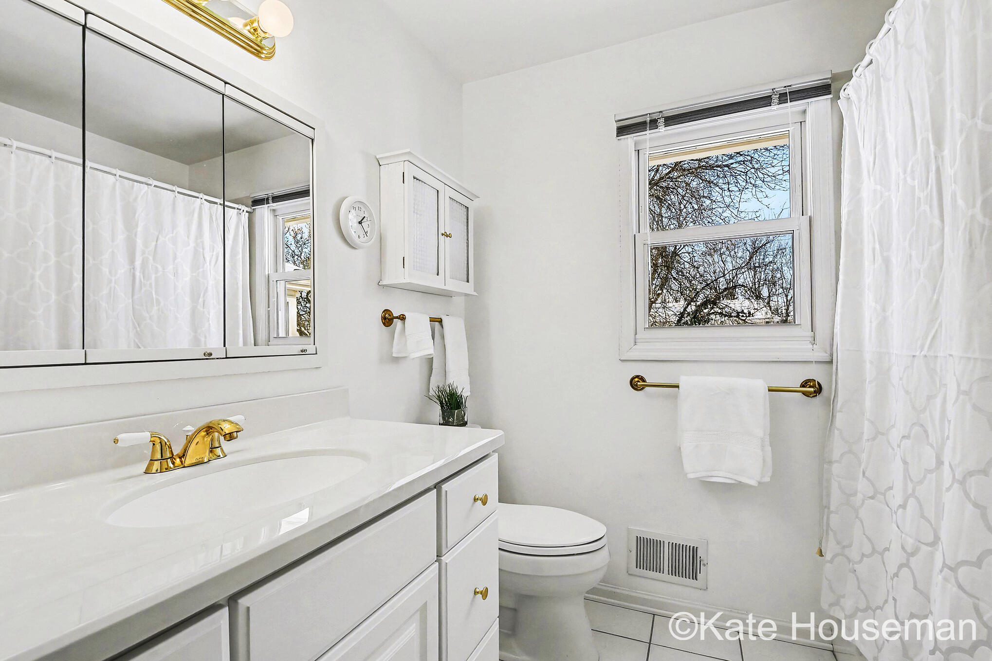 1921 Camille Drive SE