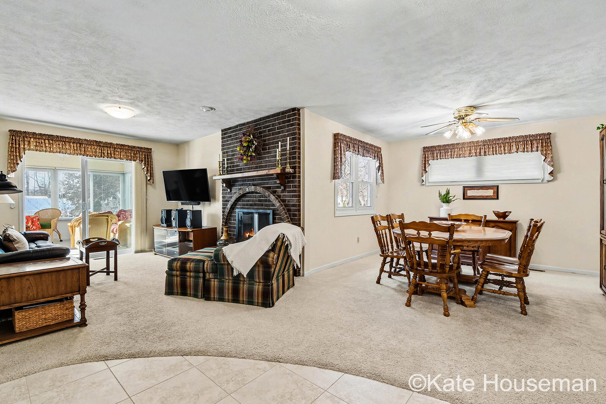 1921 Camille Drive SE