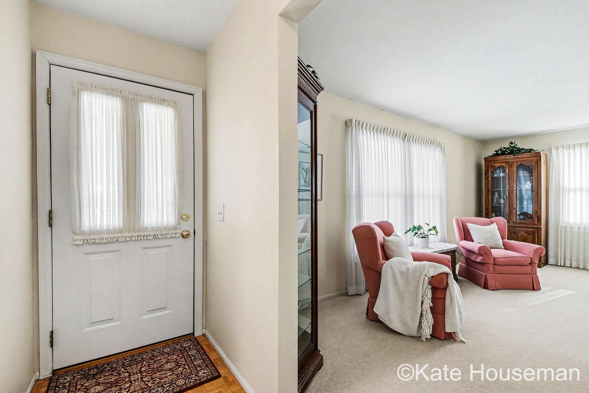 1921 Camille Drive SE